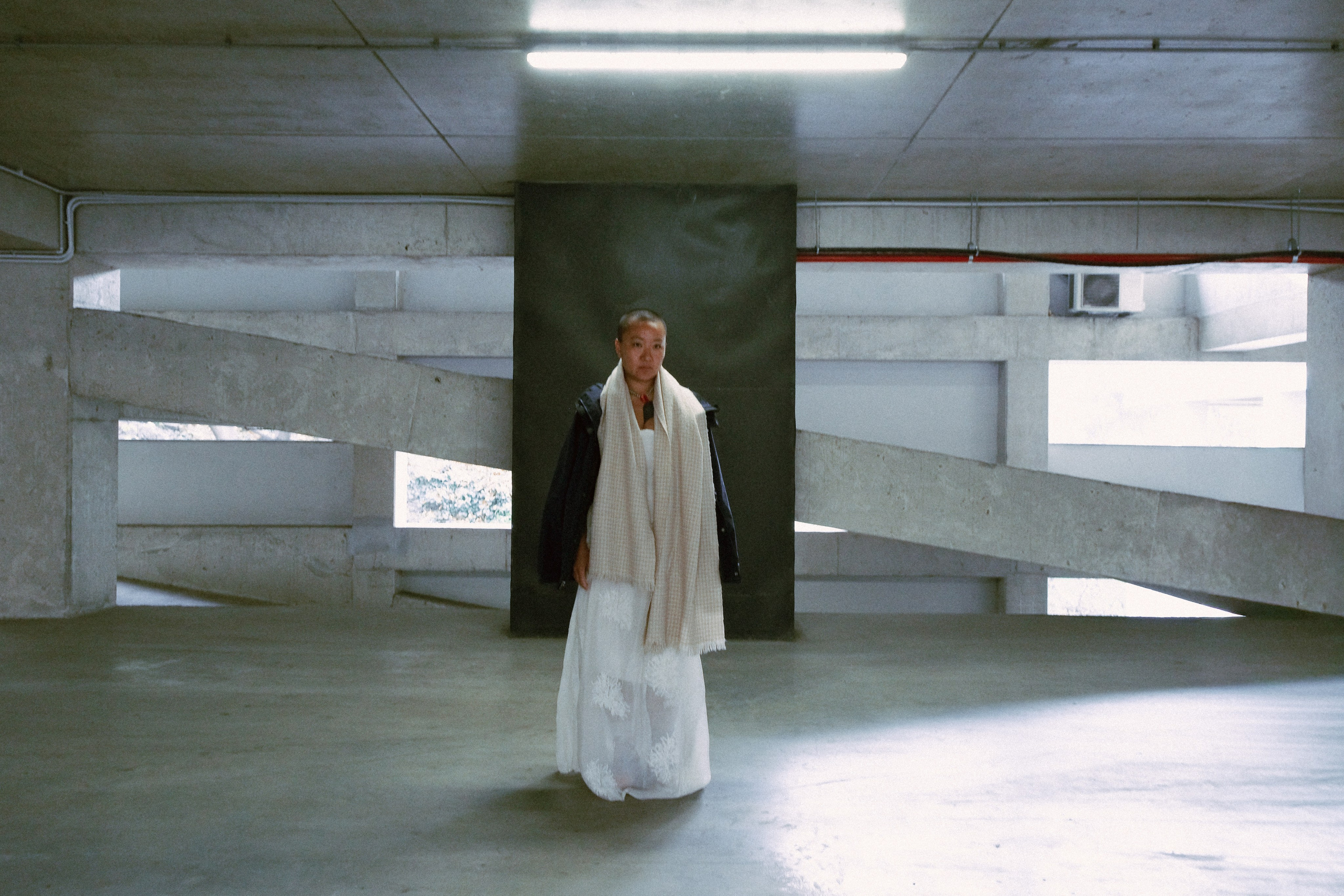 Tibetan girl. Photographer Tbilisi