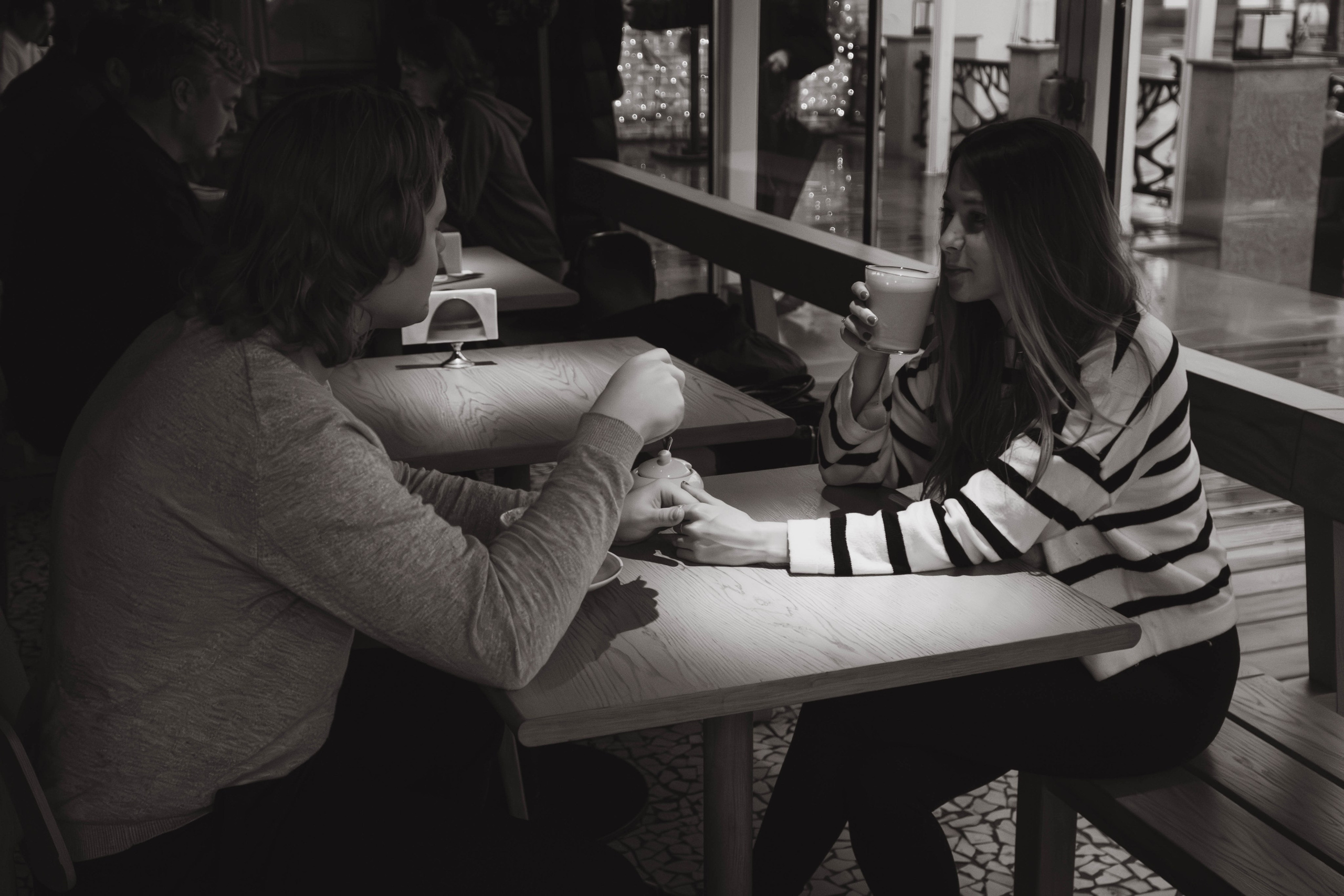 Саша и Максим. Чистые пруды. Фотограф Москва Валерия Веденина