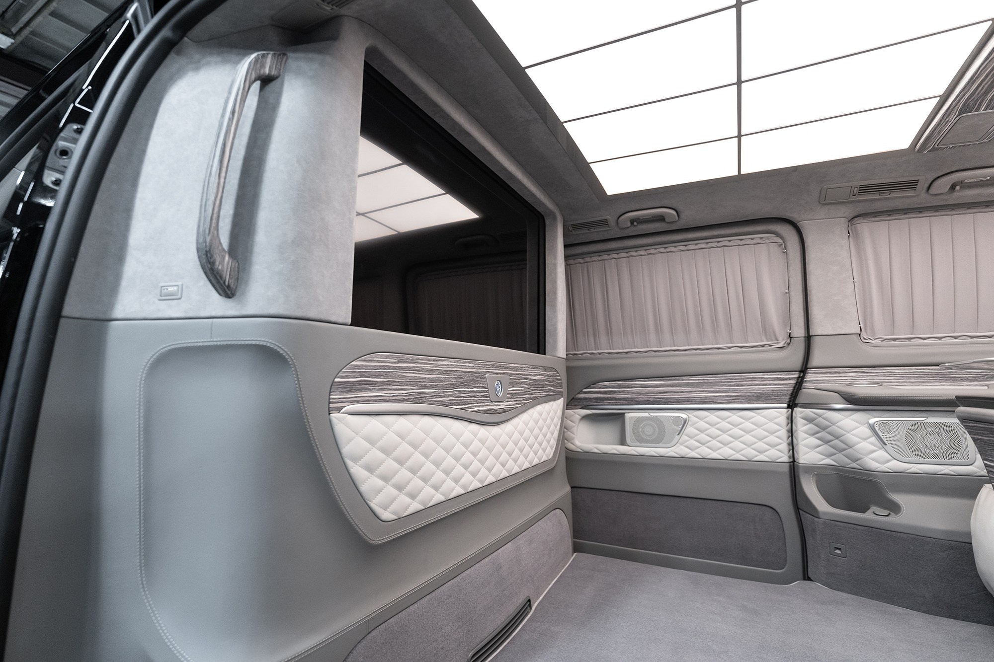 V-Class Glossy. Автомобильный фотограф в Москве | Базилев Александр