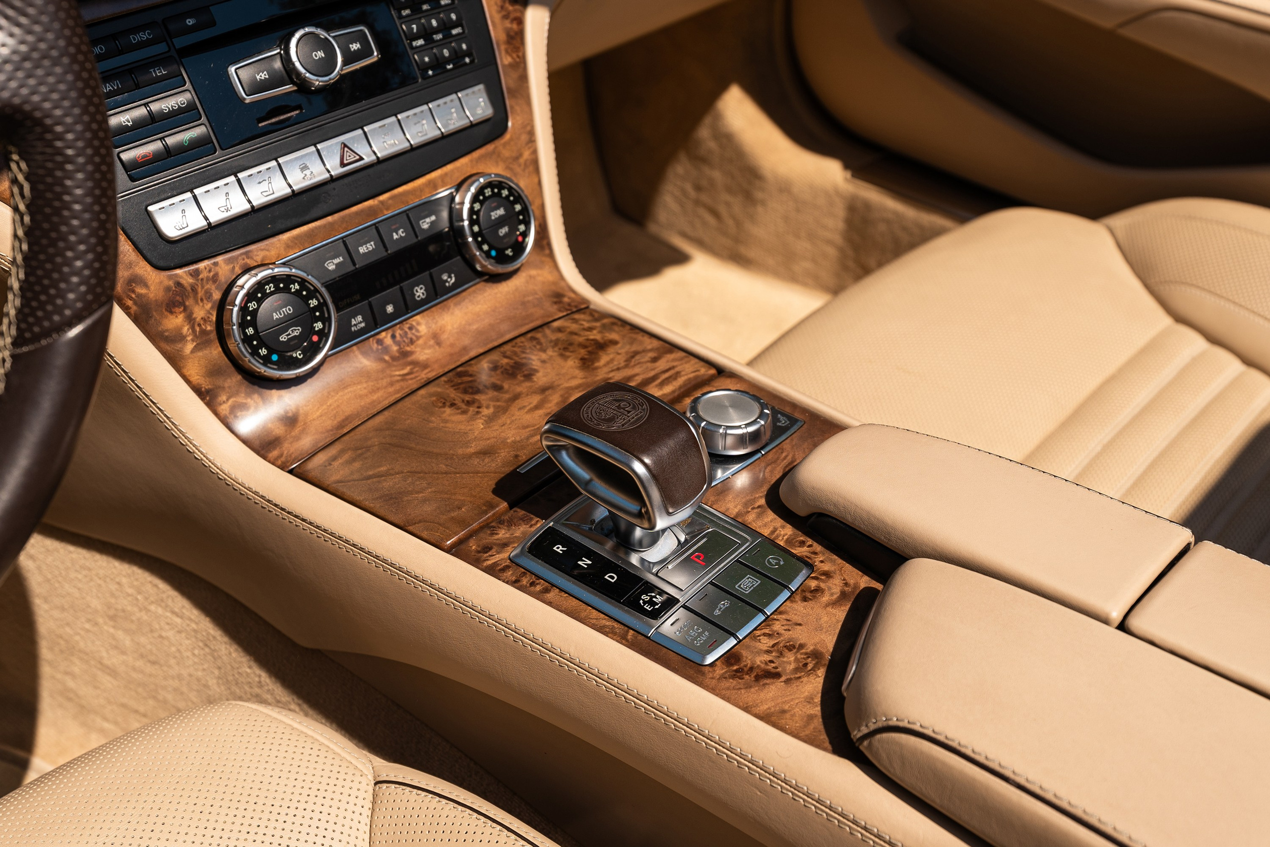 Съёмка автомобилей на продажу. Автомобильный фотограф в Москве | Базилев Александр