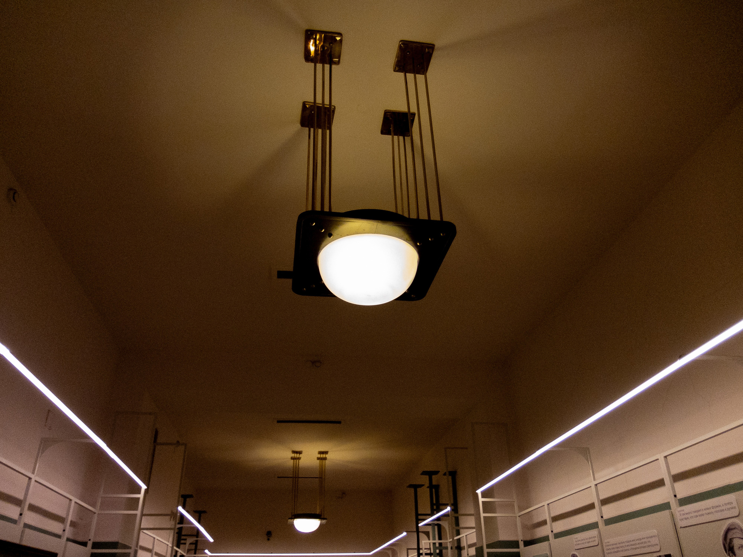 Маскарад с закрытыми глазами. Переосмысление. Искусство фотографии. Мария Осокина