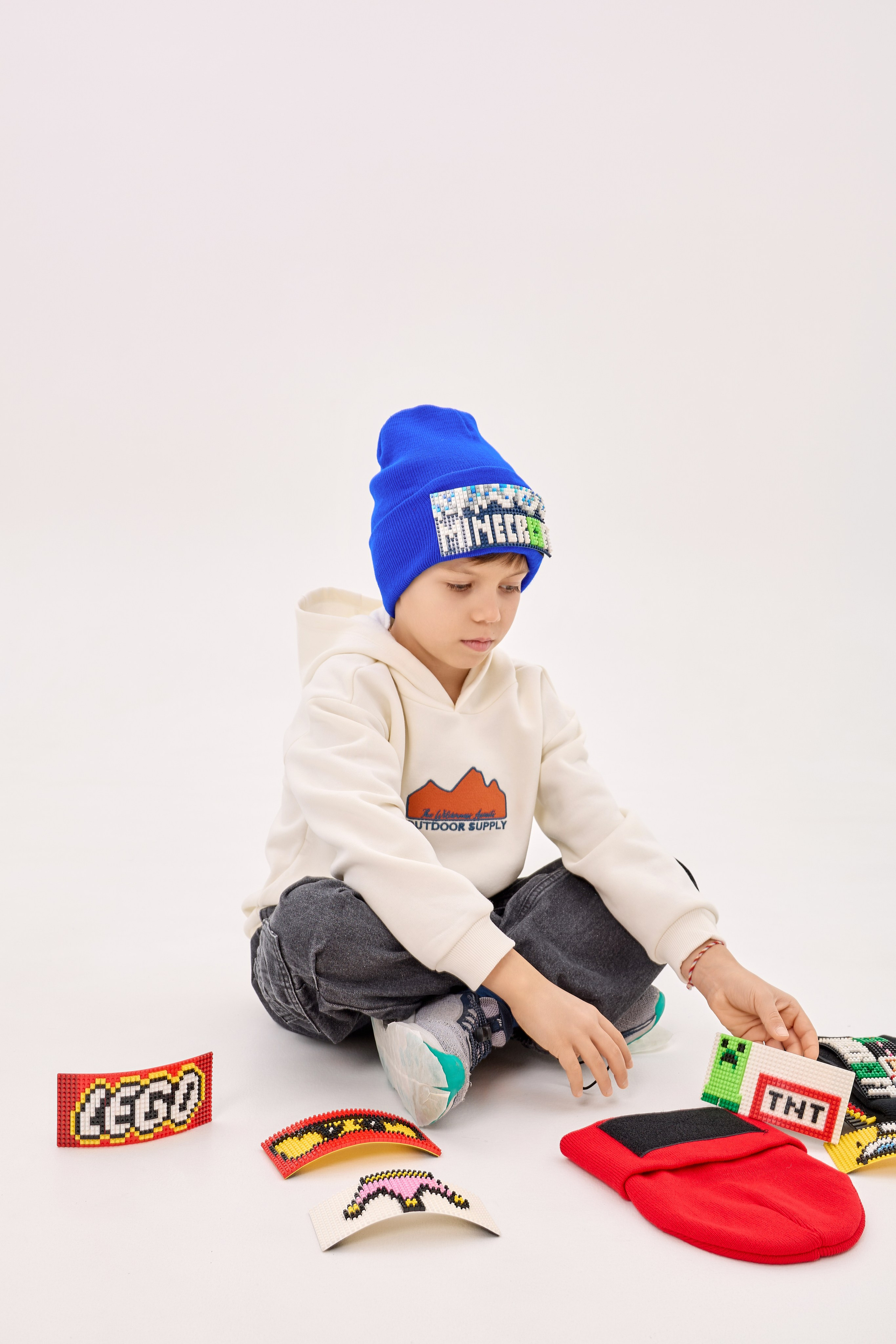 Фотосессия шапок для маркетплейсов. Фотограф Руслан Потапов в Краснодаре