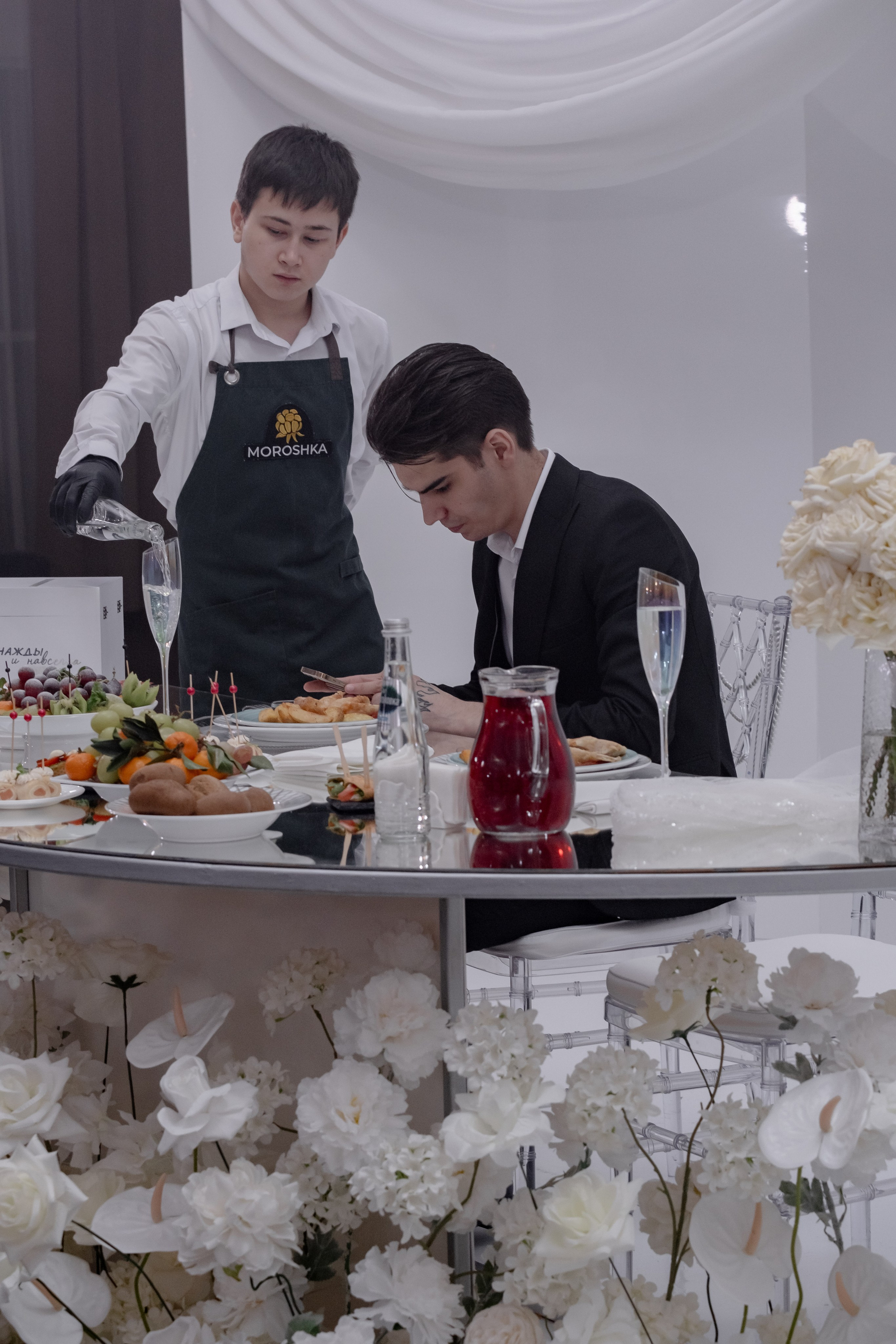 СВАДЕБНЫЙ БАНКЕТ (СНЯТО В СИБИРЕ В НИЖНЕВАРТОВСКЕ). Профессиональный фотограф, Санкт-Петербург — Виктория Богомолова