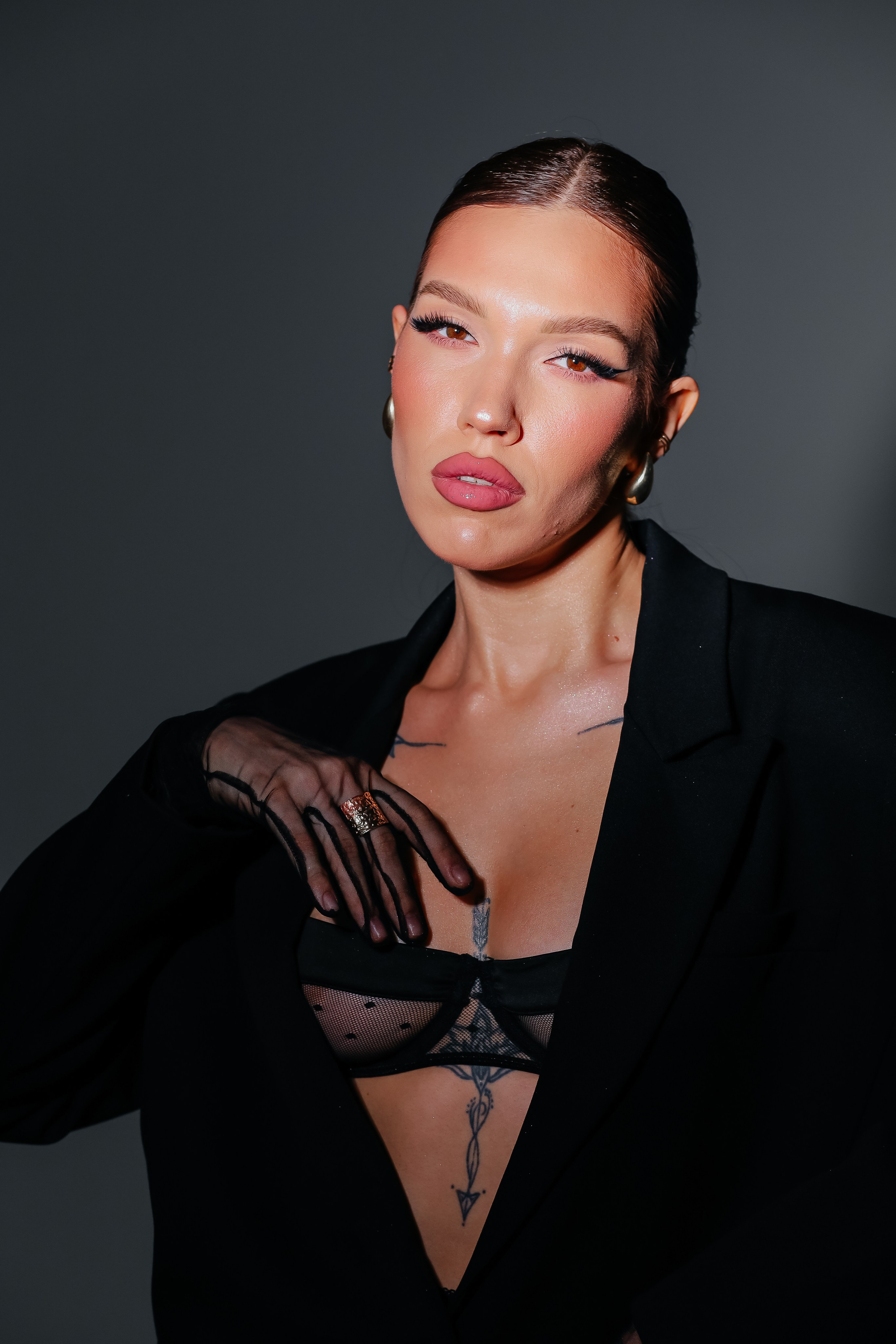 Студийные съемки. Репортажный фотограф в Омске Ларионова Елена