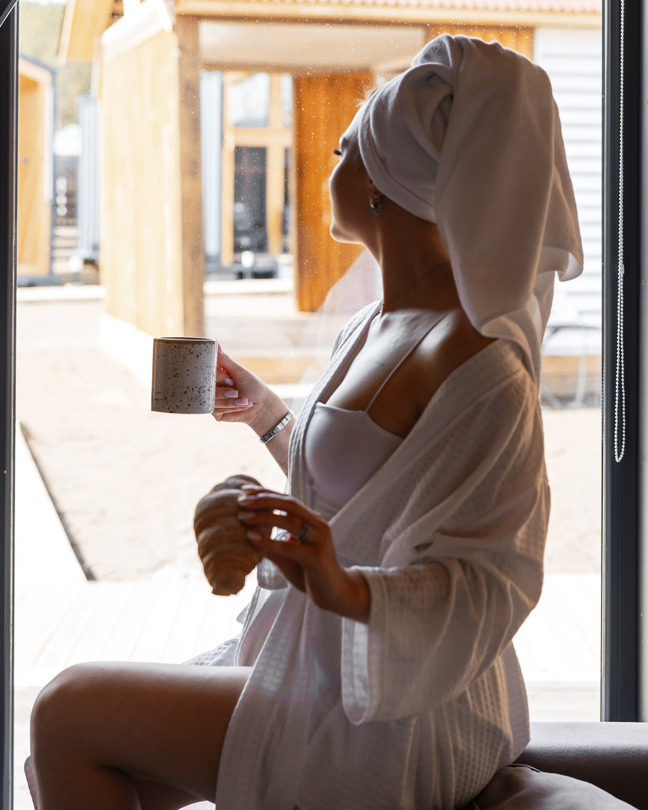 @Nomadic_uu. Фотограф и видеограф в Улан-Удэ: Аюна Габагуева и Артём Шаханов