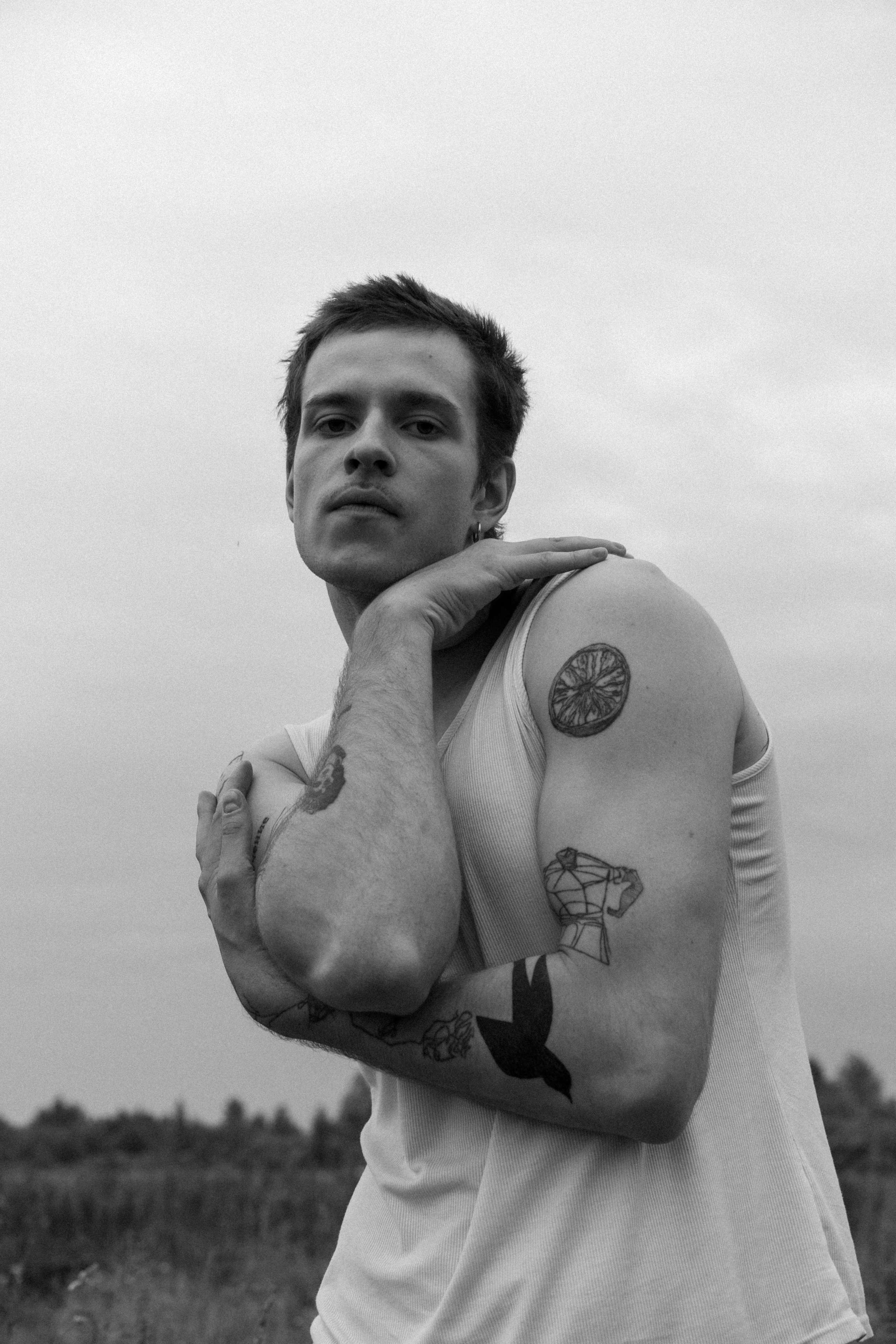 В поле люпинов. Фотограф Елизавета Потешкина