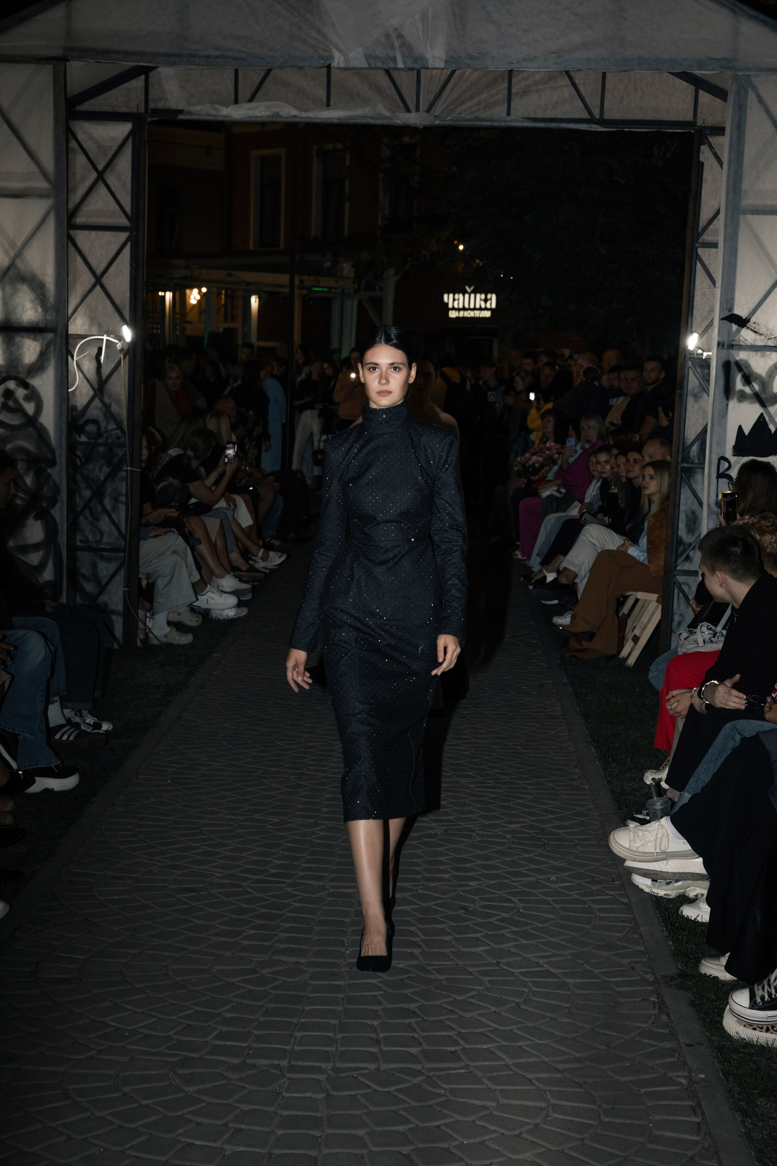 PODIGOO | Ночной Показ Тульских Брендов Одежды. Фотограф брендов и бизнеса в Москве Алексей Сентюрин