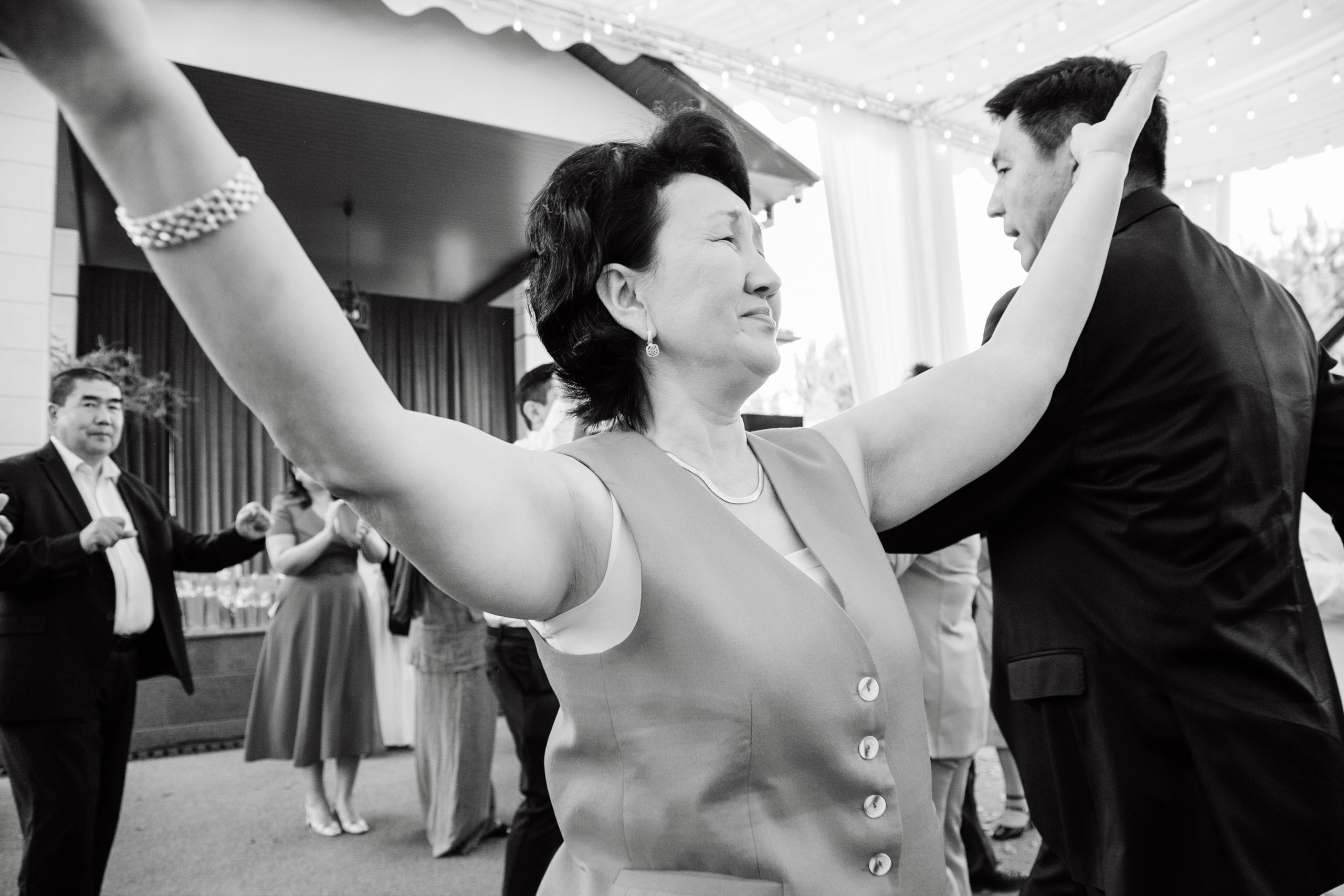 Ахан & Арайлым. Свадебный фотограф Алматы Ниязов Руслан