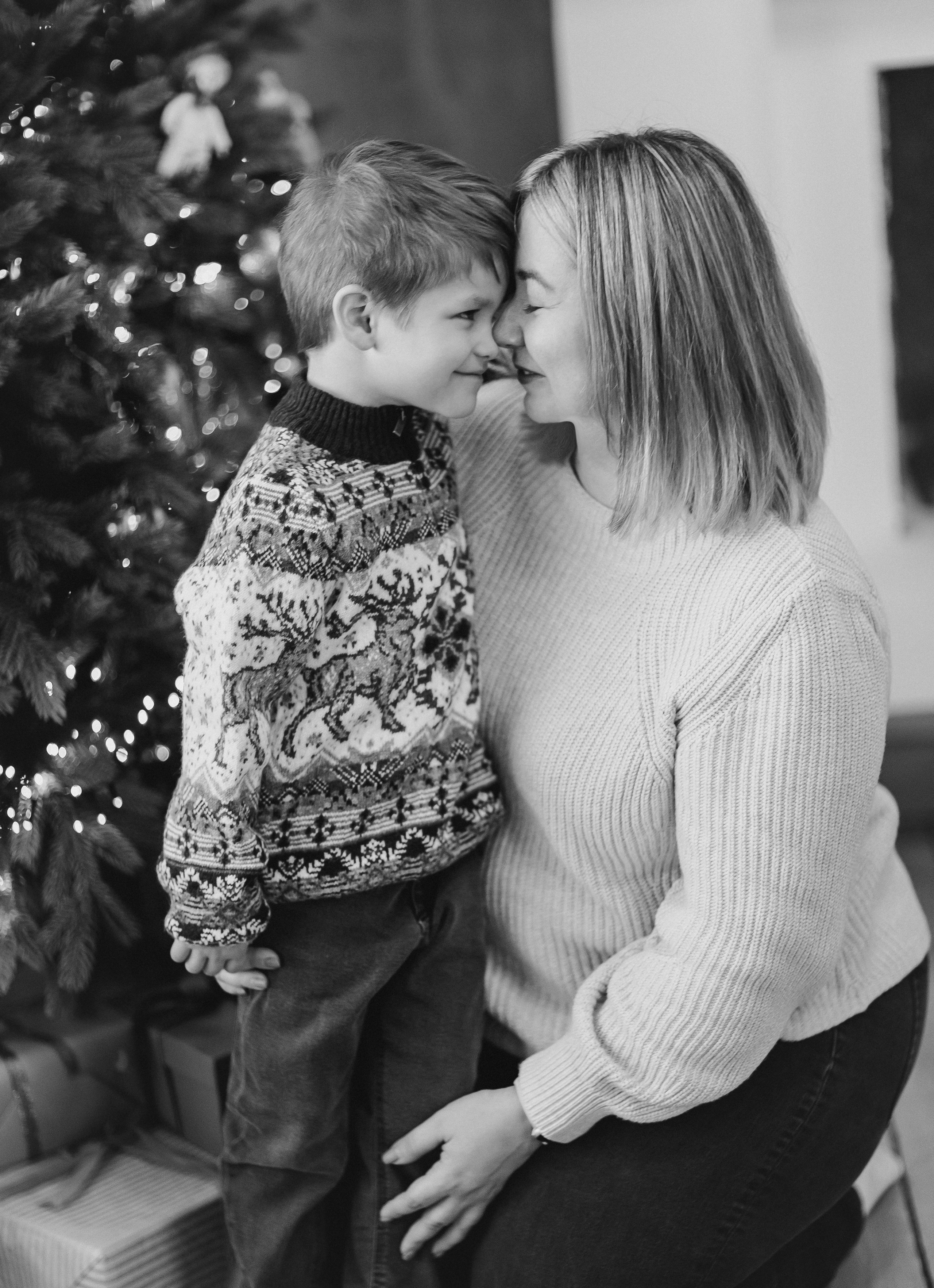 Люба и Миша, Женя и Юля, Юля и Вика. Ваш фотограф — Александра Андрущенко