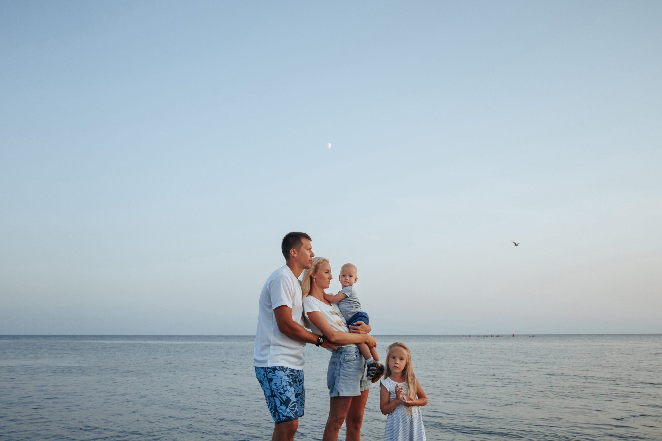 Олеся и семья. Милана Довгаль - семейный фотограф и видеограф  в Адлере и Сочи