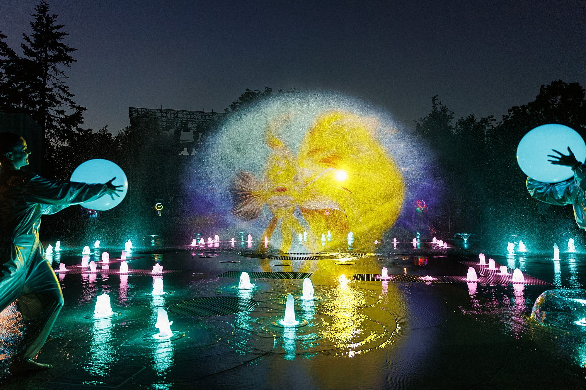 Открытие мультимедийного фонтана | СБЕР. Боченков Вадим | Фотограф в Пскове и Санкт-Петербурге