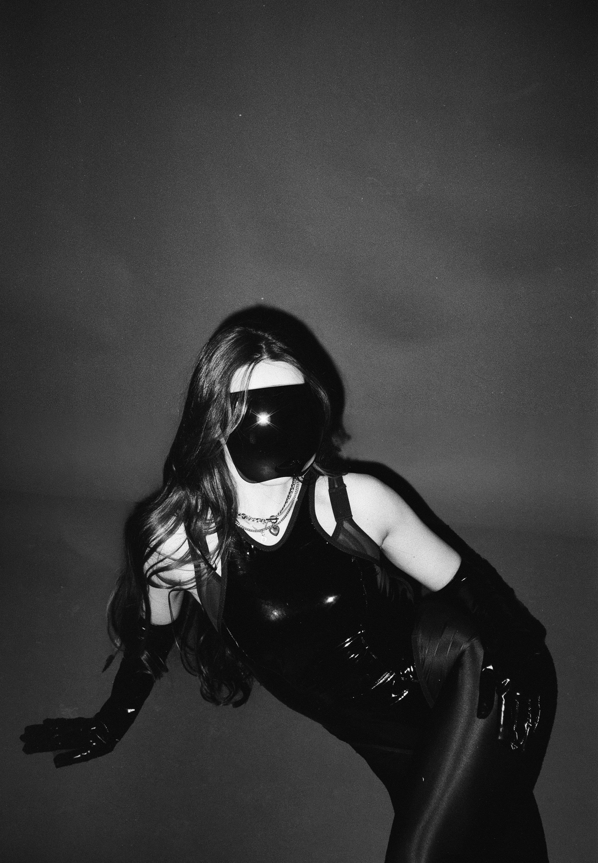 <D>. Плёночный фотограф Москва, Саша Звук