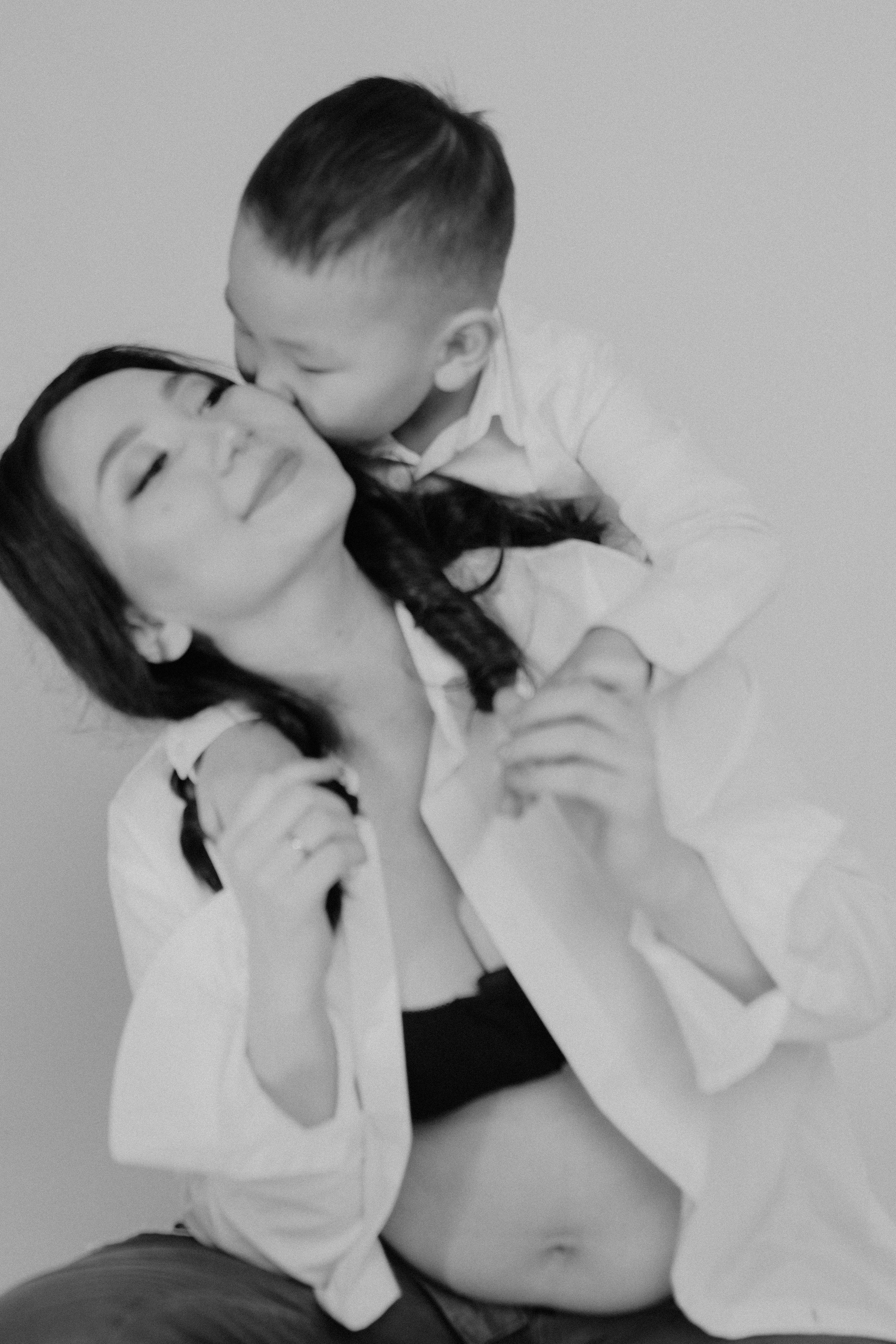 SYMBAT|KAIRAT. Фотограф в Алматы Аружан Шалгимбаева