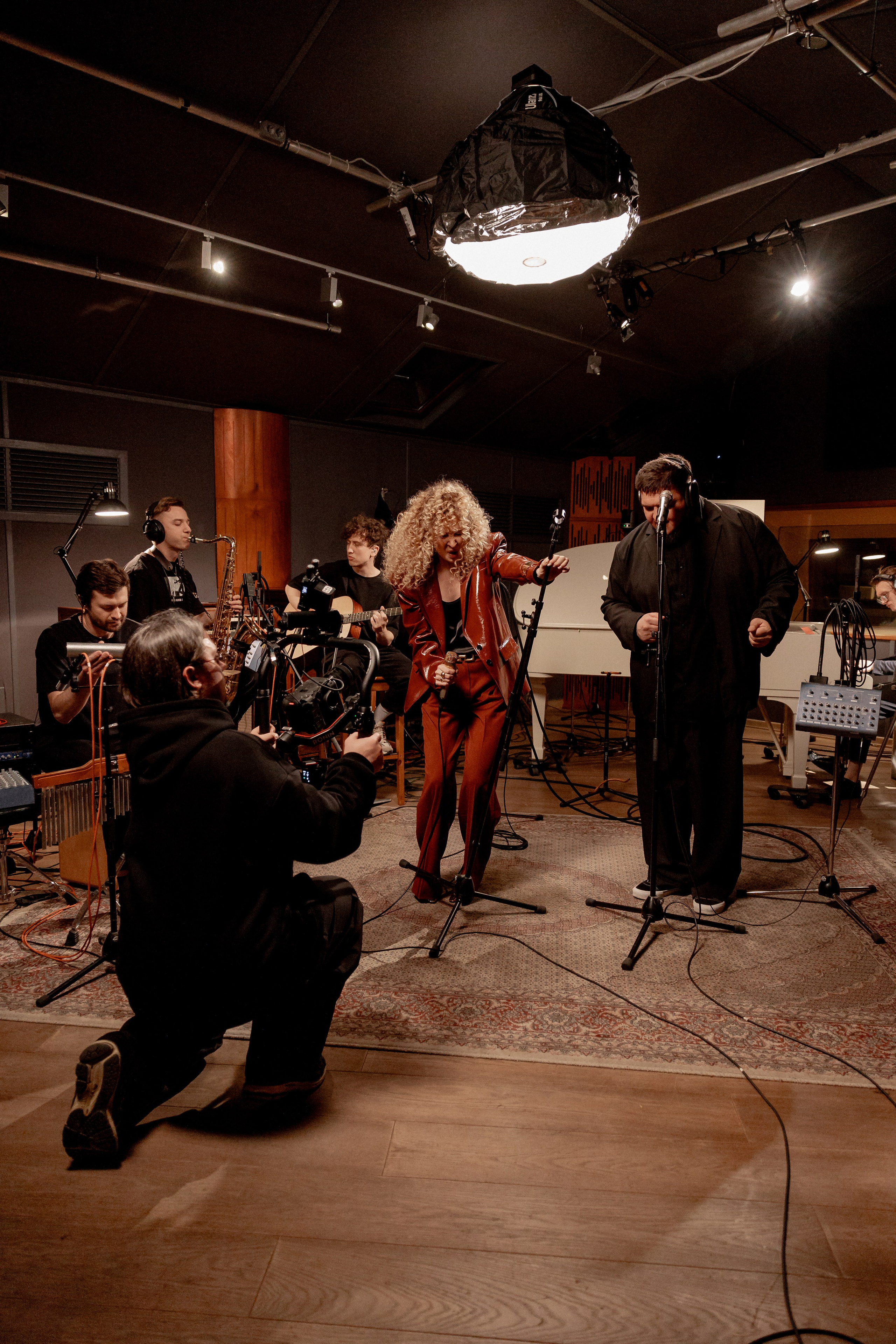 Съёмка клипа БИГГИ и Teysha. Свадебный и контент фотограф в Москве — Юлия Барно (Баранова)