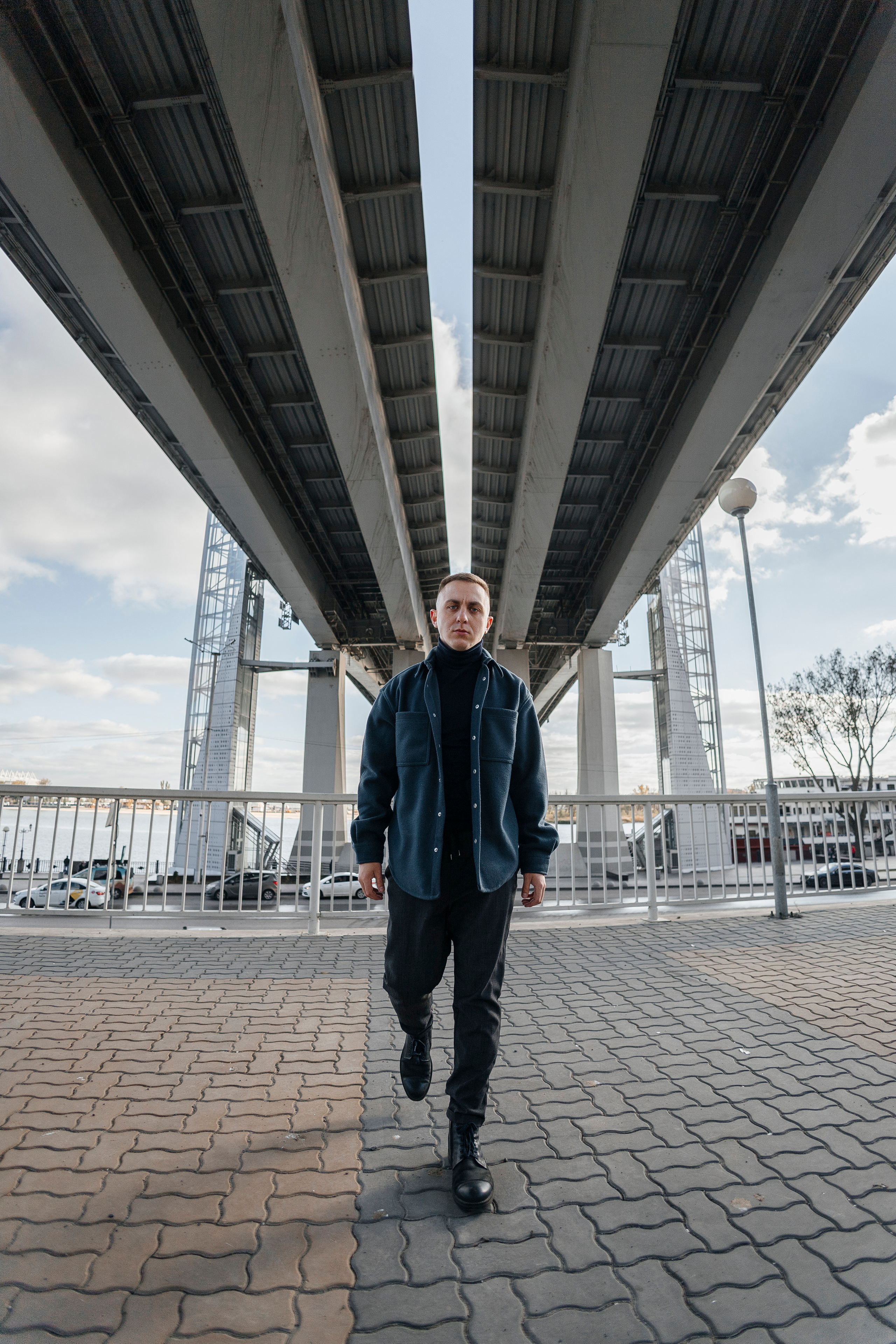 Мужской фотограф Ростов-на-Дону. Репортажный фотограф в городе Ростов-на-Дону Даниил Молодовский