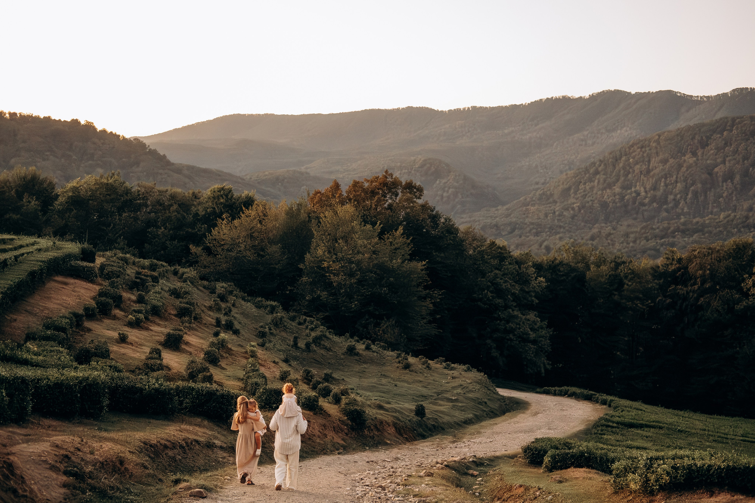 Семейные фотосессии в Сочи, Сириус и на Красной поляне. Семейный, свадебный фотограф Сочи, Адлер, Красная поляна