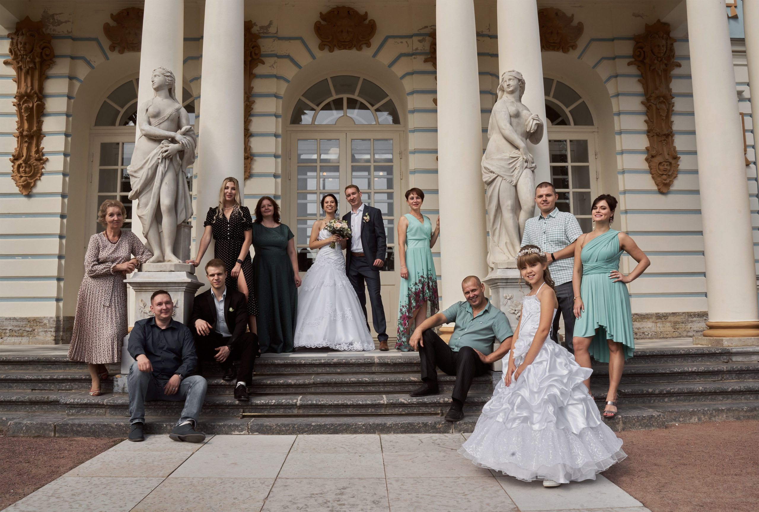 Групповые портреты с разных локаций. Свадебный, семейный и контент фотограф в Санкт- Петербурге Елена Грие