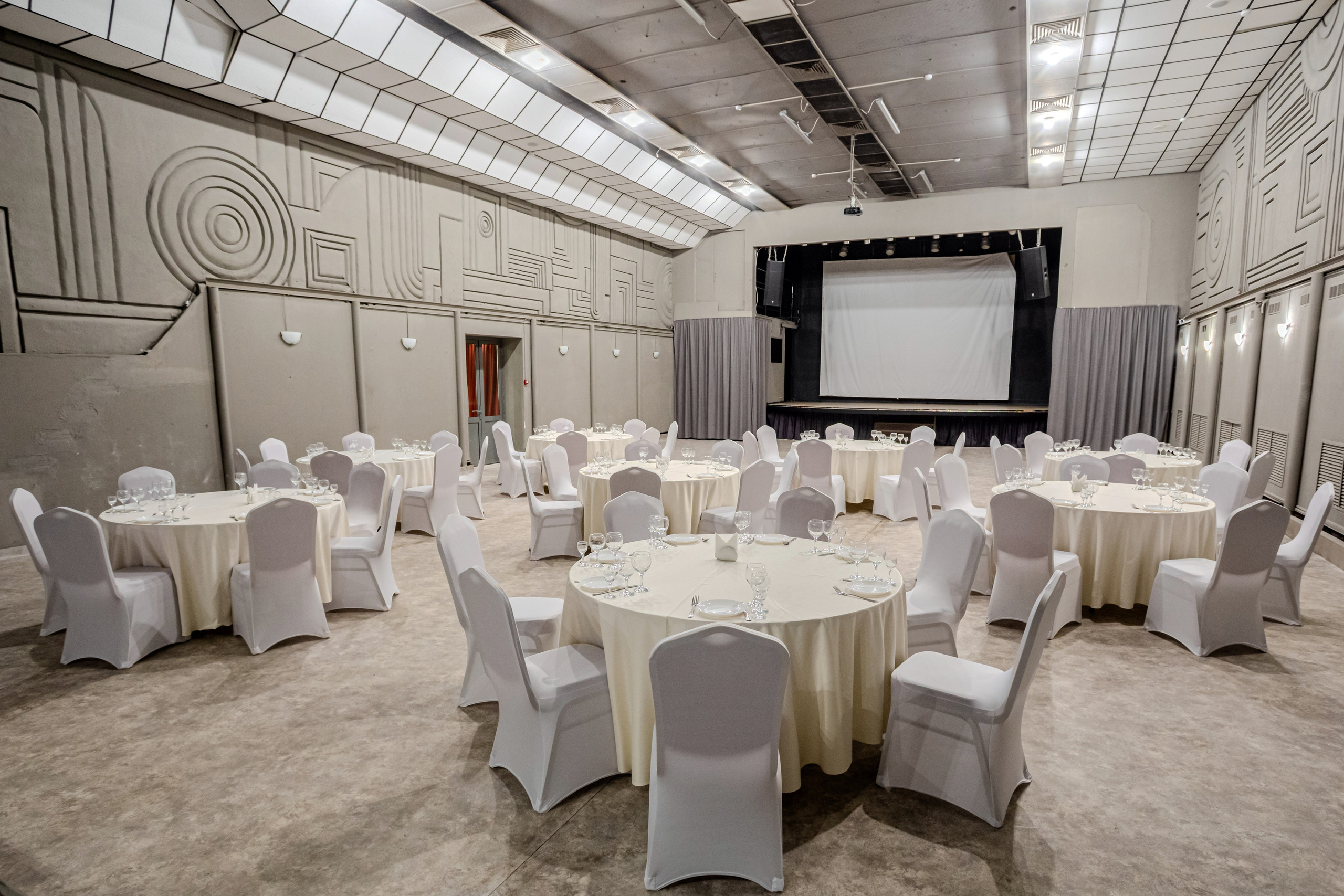 Амакс Сити-отель Уфа, фото Алексея Муравьёва, современный отель,Лобби Амакс Сити-отеля, съёмка фотографа Алексея Муравьёва, гостиничный интерьер,Номера отеля Амакс Сити Уфа, работа фотографа Алексея Муравьёва, комфортабельное размещение,Ресторан Амакс Сити-отеля, фото Алексея Муравьёва, гостиничная кухня,Рецепция Амакс Сити Уфа, съёмка Алексея Муравьёва, сервис для гостей,Спа-зона отеля Амакс Сити, фото Алексея Муравьёва, оздоровительные услуги,Конференц-зал Амакс Сити-отеля, работа фотографа Алексея Муравьёва, бизнес-мероприятия,Лифт отеля Амакс Сити Уфа, съёмка Алексея Муравьёва, современный дизайн,Номера люкс Амакс Сити, фото Алексея Муравьёва, премиальный комфорт,Зона отдыха Амакс Сити-отеля, работа фотографа Алексея Муравьёва, релакс для гостей,Инфраструктура Амакс Сити Уфа, съёмка Алексея Муравьёва, гостиничные услуги,Паркинг отеля Амакс Сити, фото Алексея Муравьёва, безопасность гостей,Вестибюль Амакс Сити, работа фотографа Алексея Муравьёва, элегантность интерьера,Номера стандарт Амакс Сити-отеля, съёмка Алексея Муравьёва, удобство проживания,Общественные зоны Амакс Сити Уфа, фото Алексея Муравьёва, современный дизайн,Ресторан и бар Амакс Сити, работа фотографа Алексея Муравьёва, гастрономические предложения,Интерьер отеля Амакс Сити Уфа, фото Алексея Муравьёва, гостиничный стиль,Мебель номеров Амакс Сити, съёмка Алексея Муравьёва, комфорт для постояльцев,Освещение отеля Амакс Сити, работа фотографа Алексея Муравьёва, уют для гостей,Терраса Амакс Сити-отеля, фото Алексея Муравьёва, панорамный вид