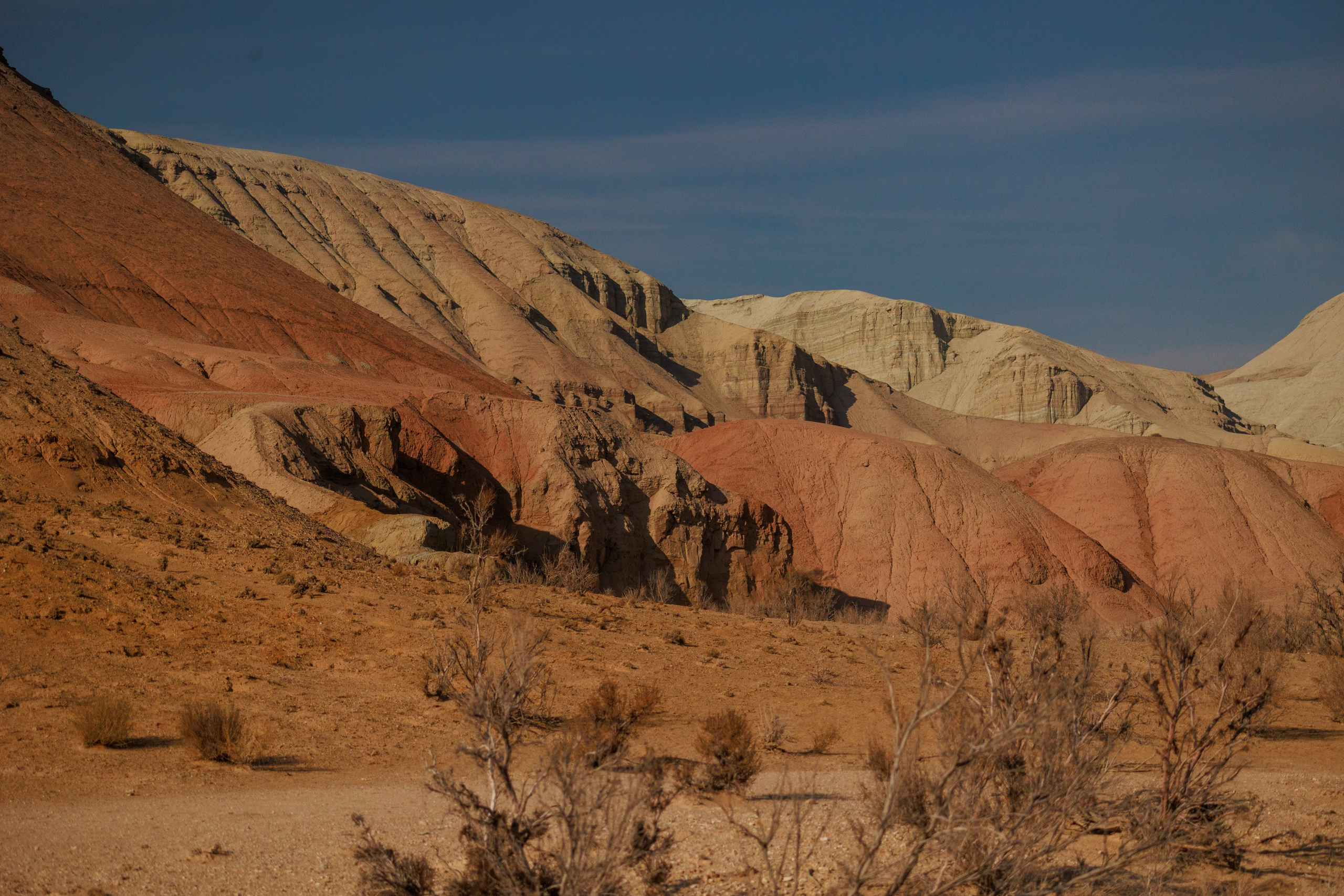 Алтын Эмель горы Актау. Фотограф Мальнева Юлия в Липецке, в Москве. Фотостудия MARU в Липецке