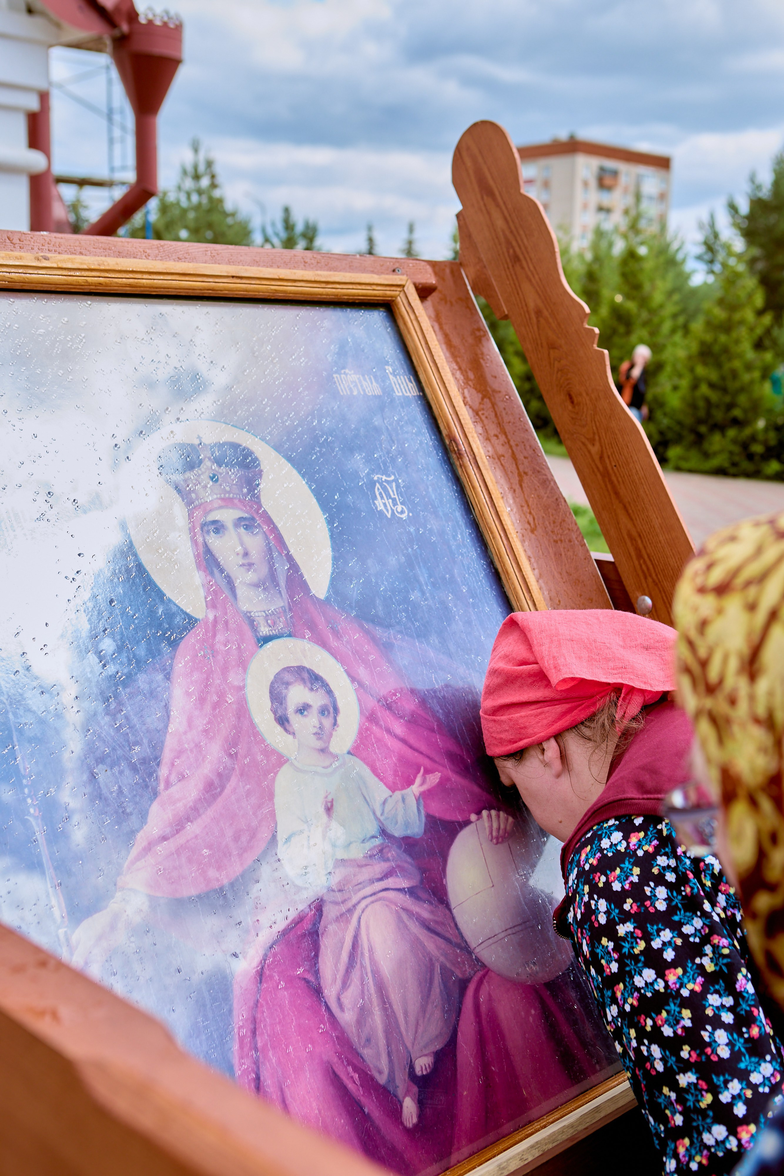 Фотографии портретов Крестного хода в Дзержинске