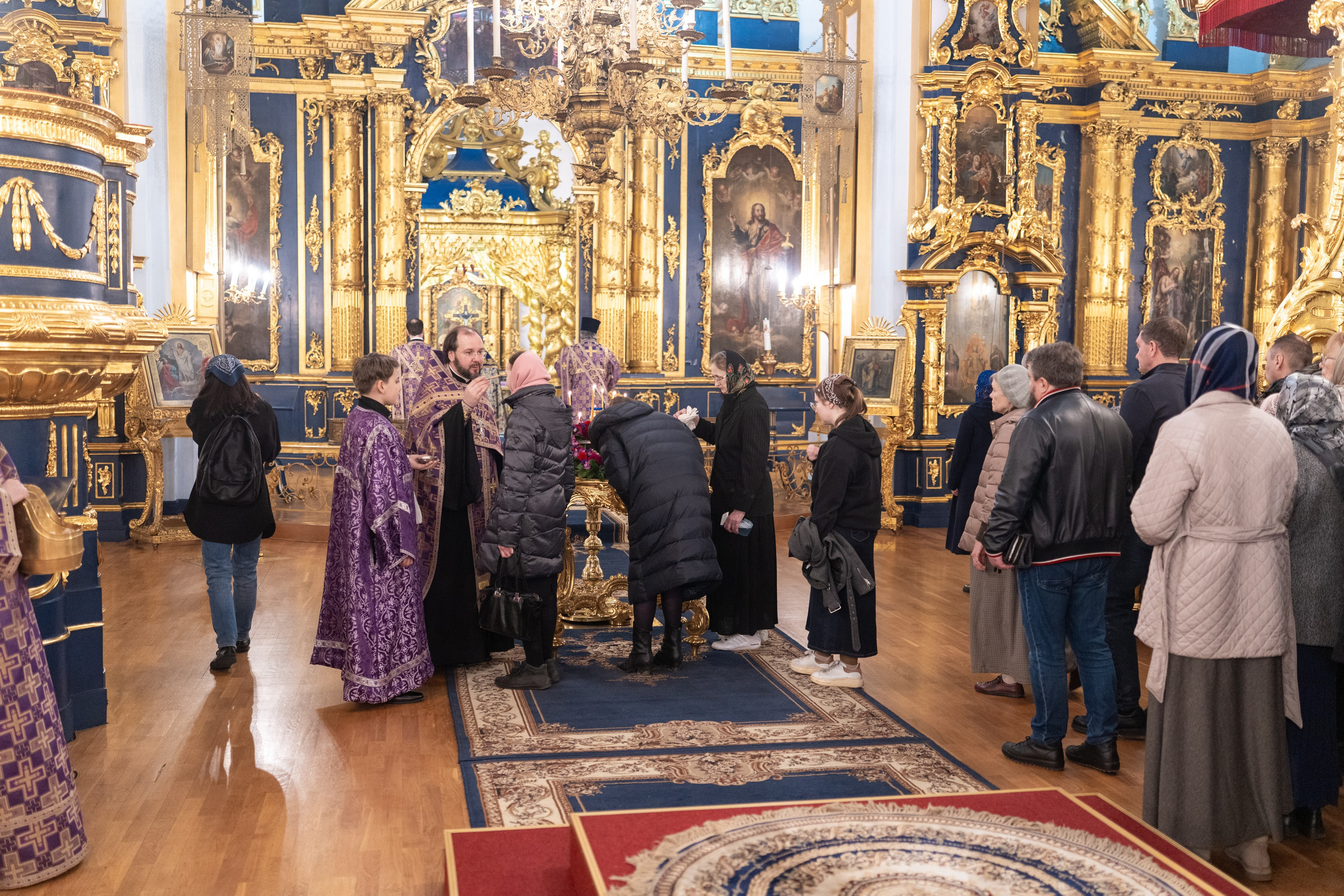 Воскресное бдение в канун Недели Крестопоклонной. НИКОЛО-БОГОЯВЛЕНСКИЙ МОРСКОЙ СОБОР