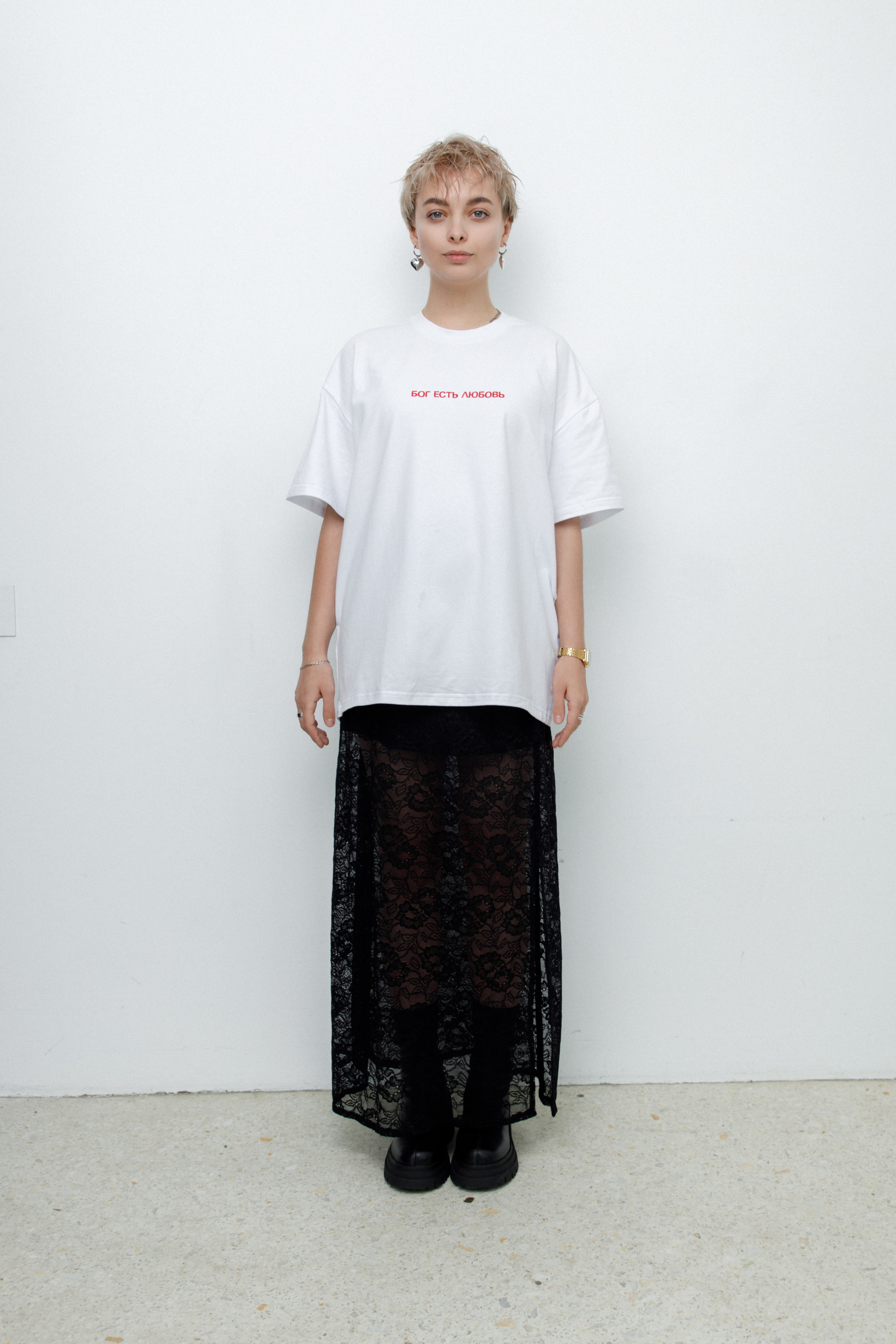 Каталог для бренда футболок. Фотограф Ксения Третьякова, Санкт-Петербург