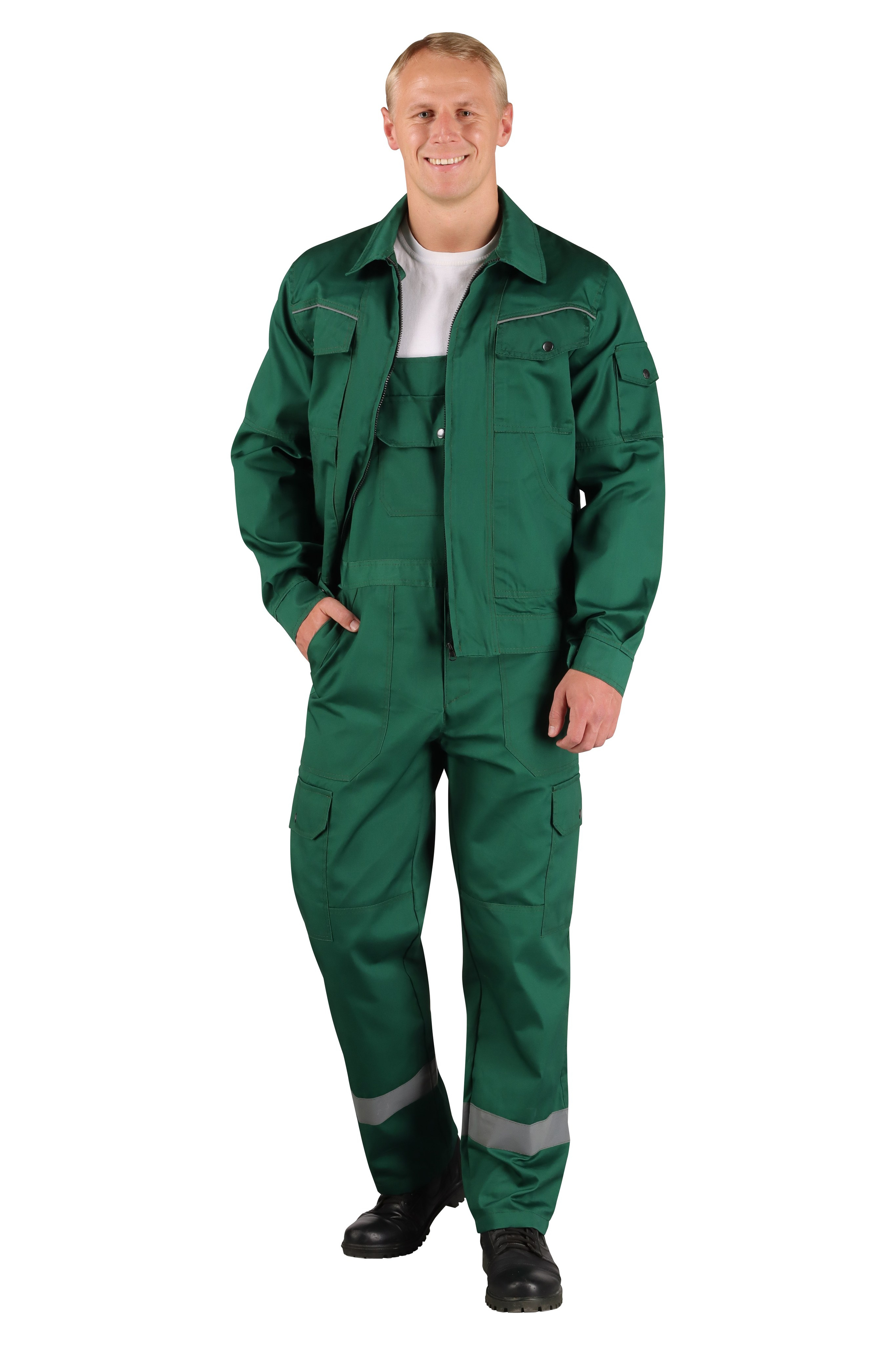 Михаил, 186 рост, 50-52. KED Production — продакшн из СПб. Создаём фото, видео и контент, который помогает брендам и селлерам продавать больше