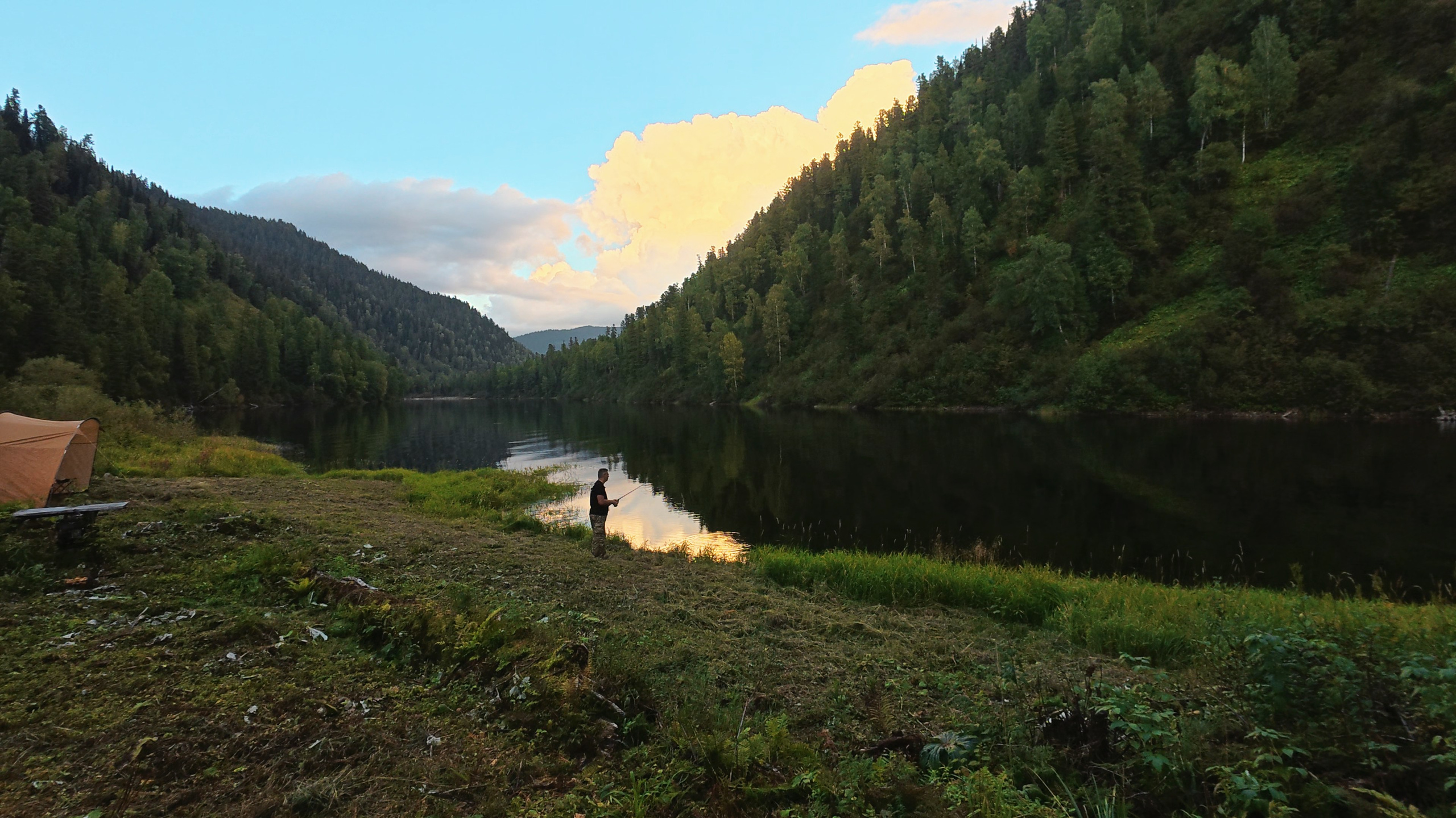 Фото и видеосъемка экстремальных походов на квадроциклах на Алтае