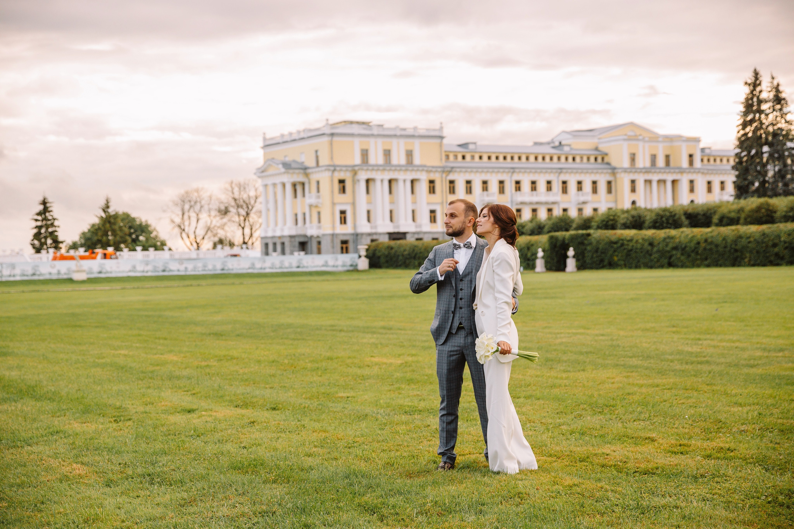 Свадебная фотосессия Давида и Марины в усадьбе Архангельское. Фотограф и видеограф Анна Домашенко