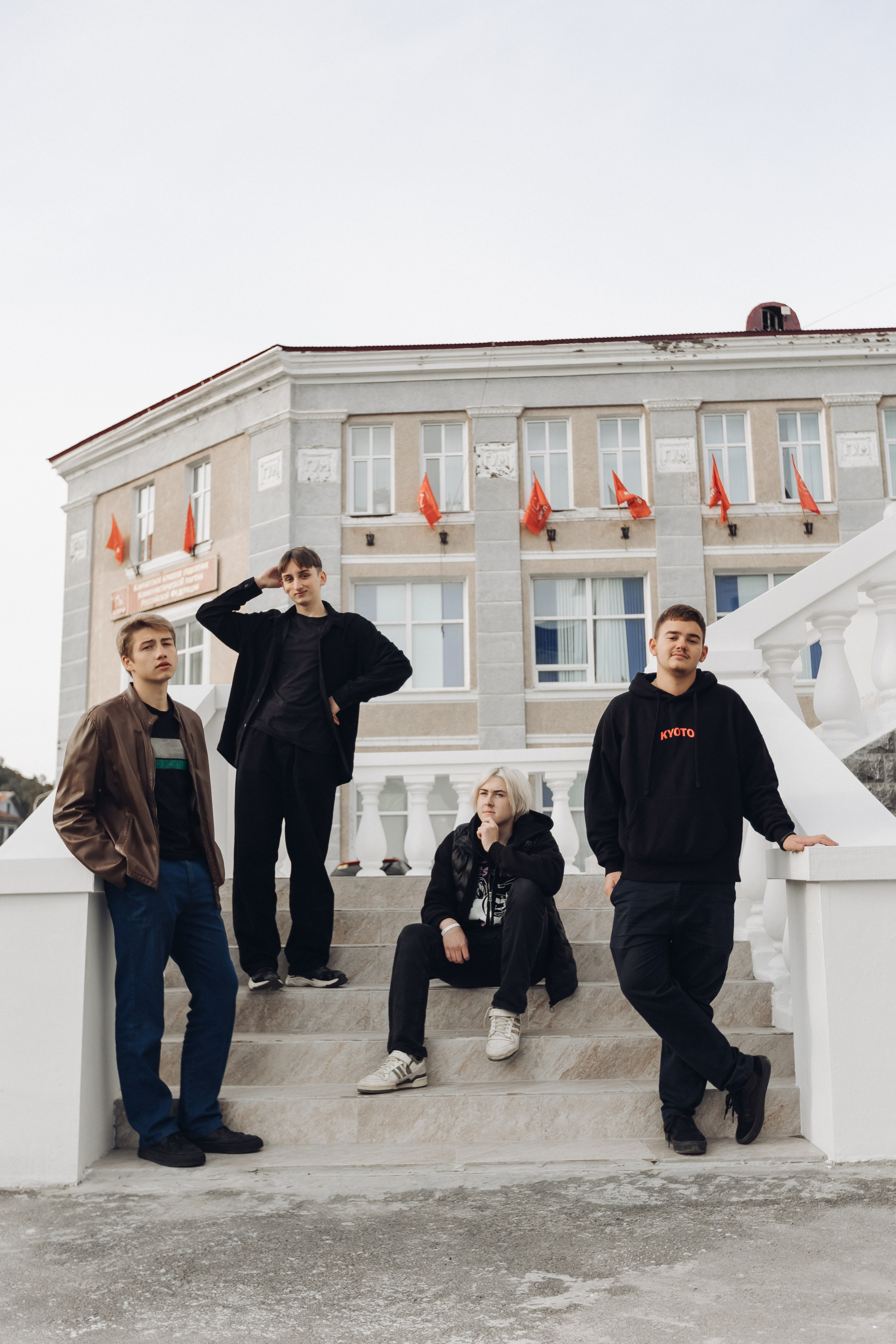 Школьная фотосессия в центре Петропавловска-Камчатского