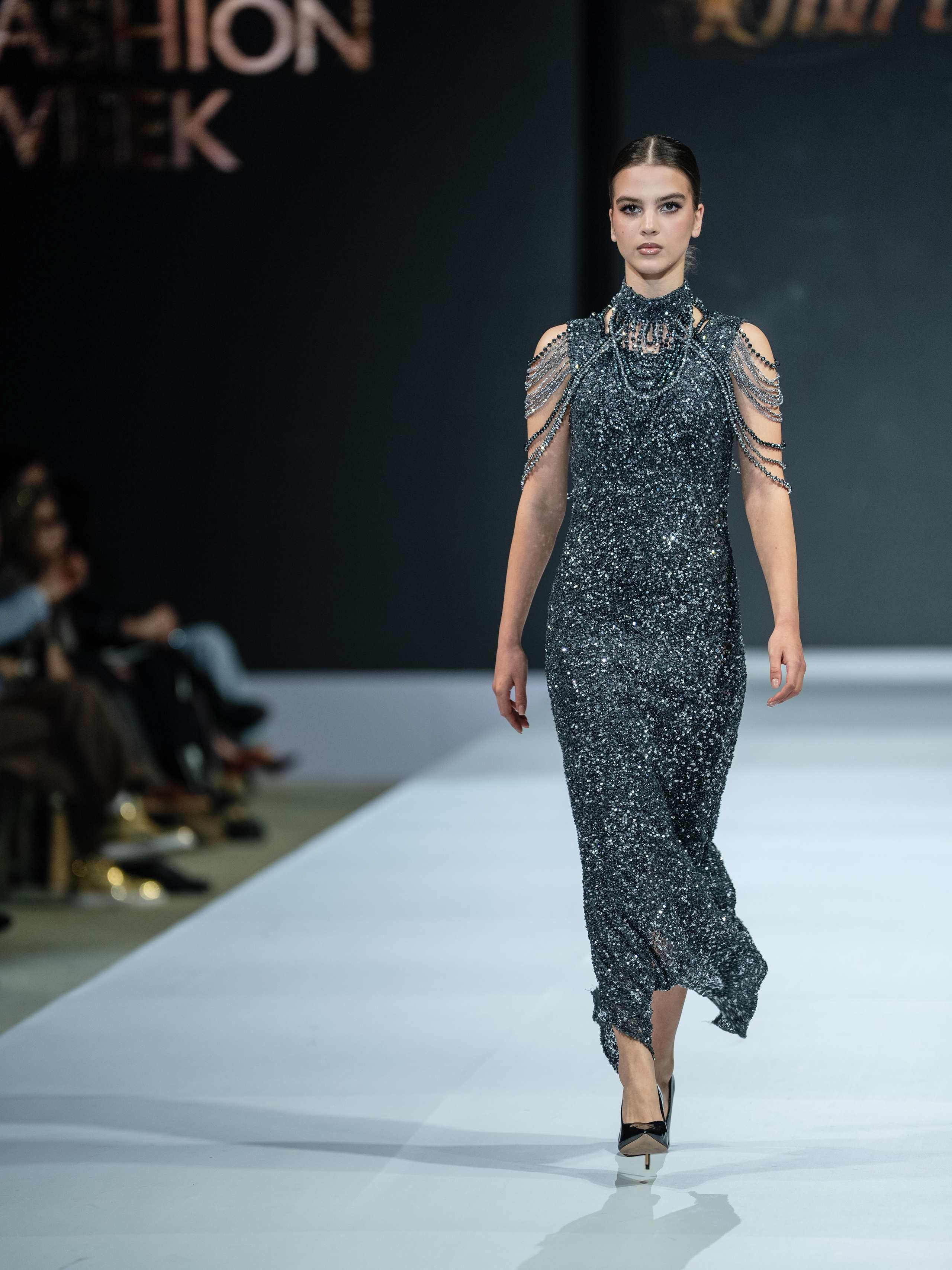 EURASIAN FASHION WEEK Rina Collection. Сайт Алматинского НЮ АРТ, будуар и фэшн фотографа Дениса Карпенко