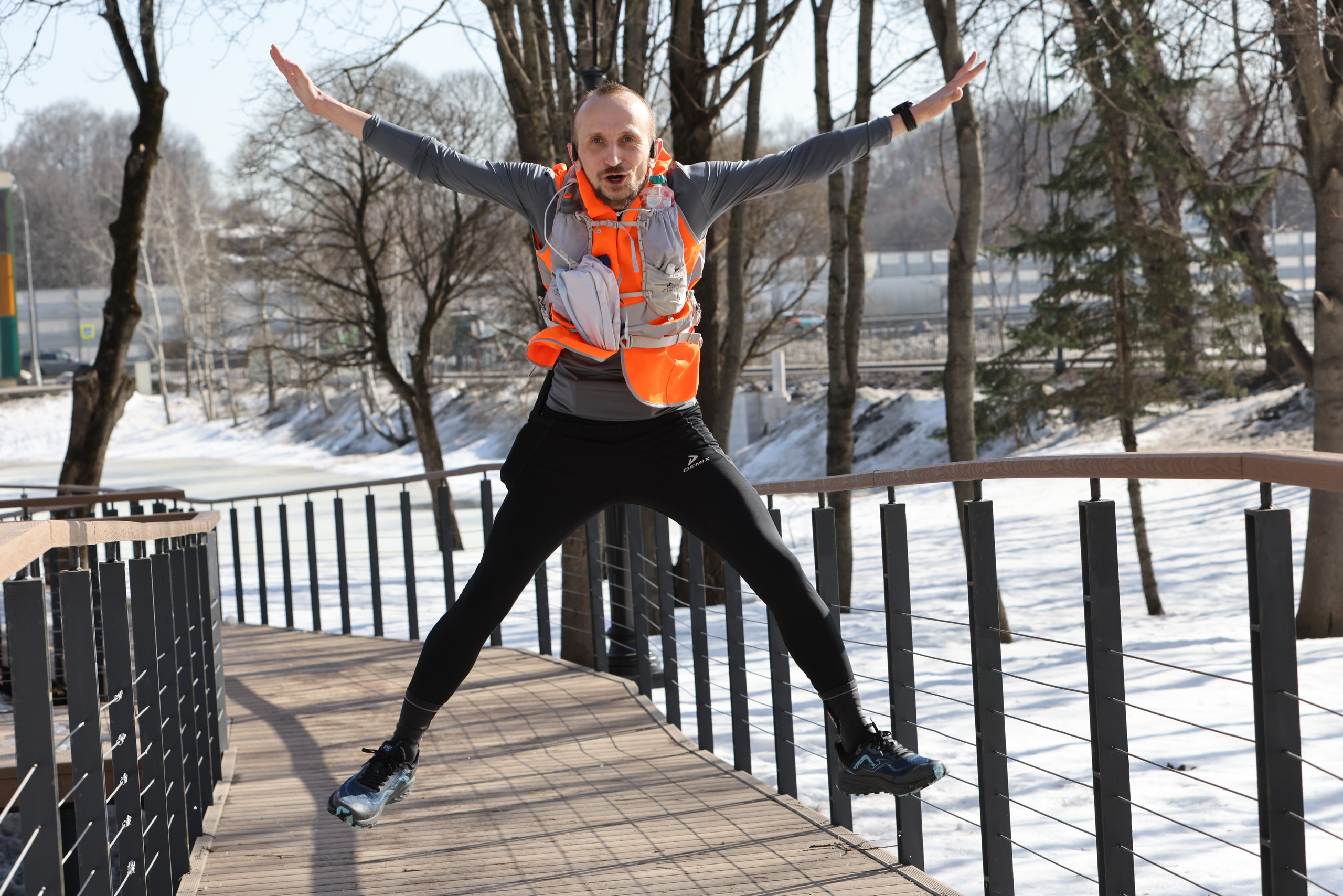 Марафон у дома, Долгопрудный, 15.03.26. Фотограф Сергей Ловкий
