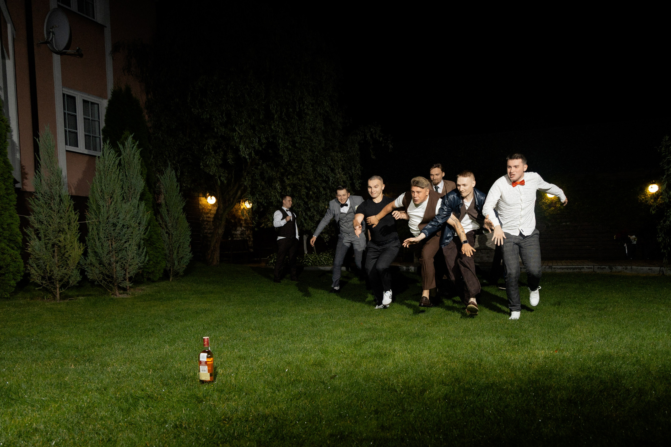 Свадебная фотосессия Анастасии и Игоря в Усадьбе Легенда. Свадебный фотограф в Минске/Беларуси Сергей Спиридонов