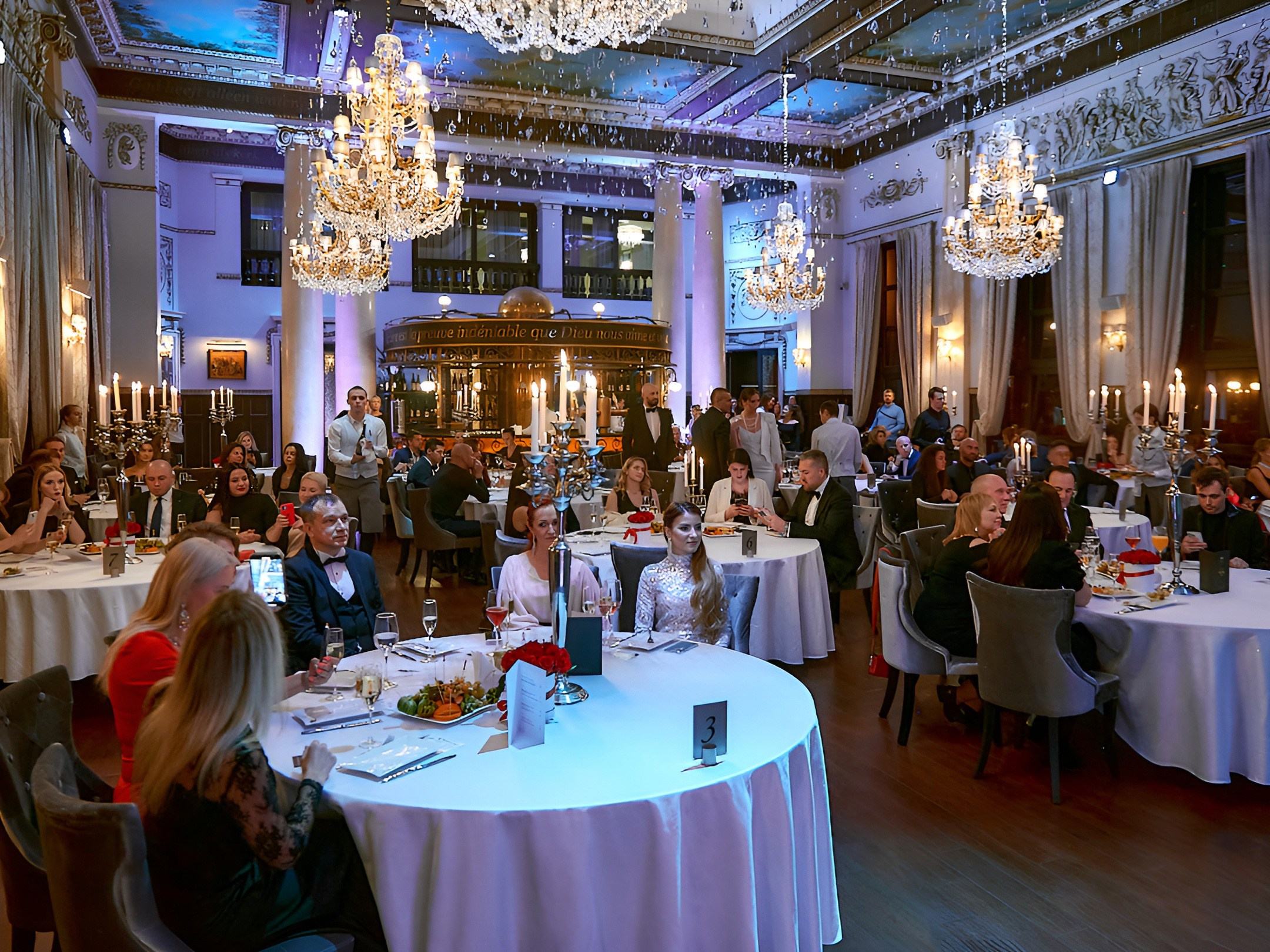 Аукцион | ресторан «Метрополь». Свадебный фотограф в Санкт-Петербурге Славин Денис