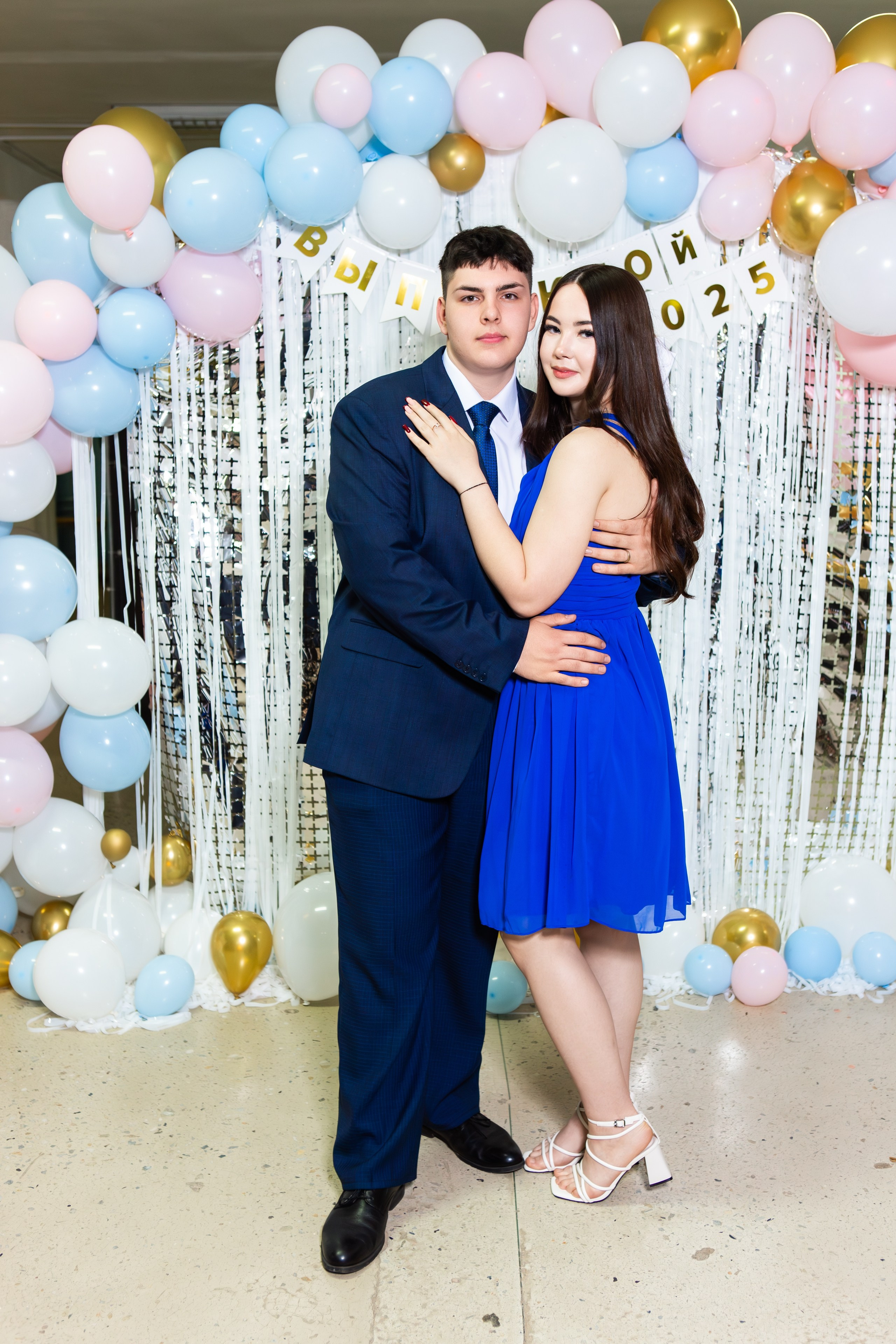 ФОТОСЕССИЯ С РОДИТЕЛЯМИ ВЫПУСКНОЙ 2025 9 ШКОЛА Г.МЦЕНСК. Профессиональный фотограф в Мценске и Орловской области