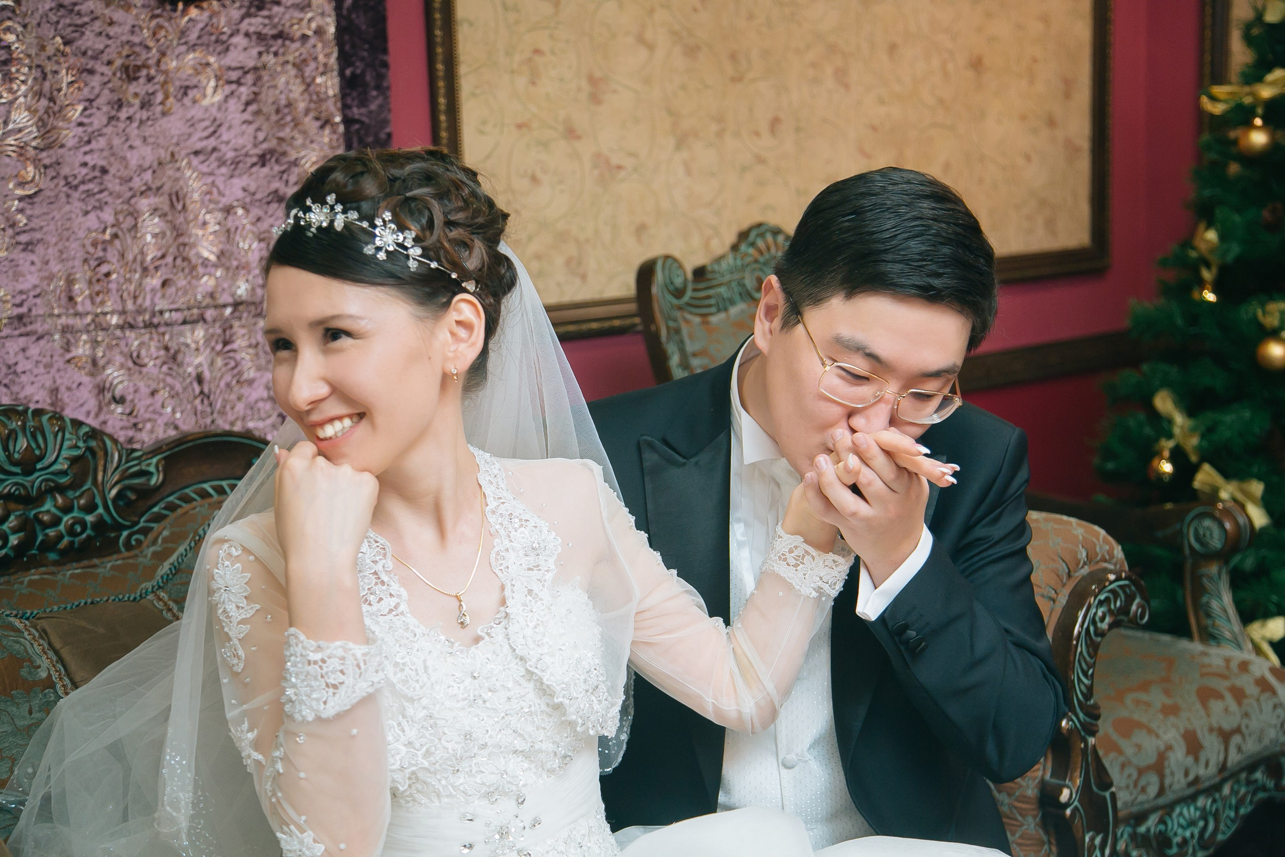 Зимнее свадебное фото. Фотограф Надежда Куин, Якутск