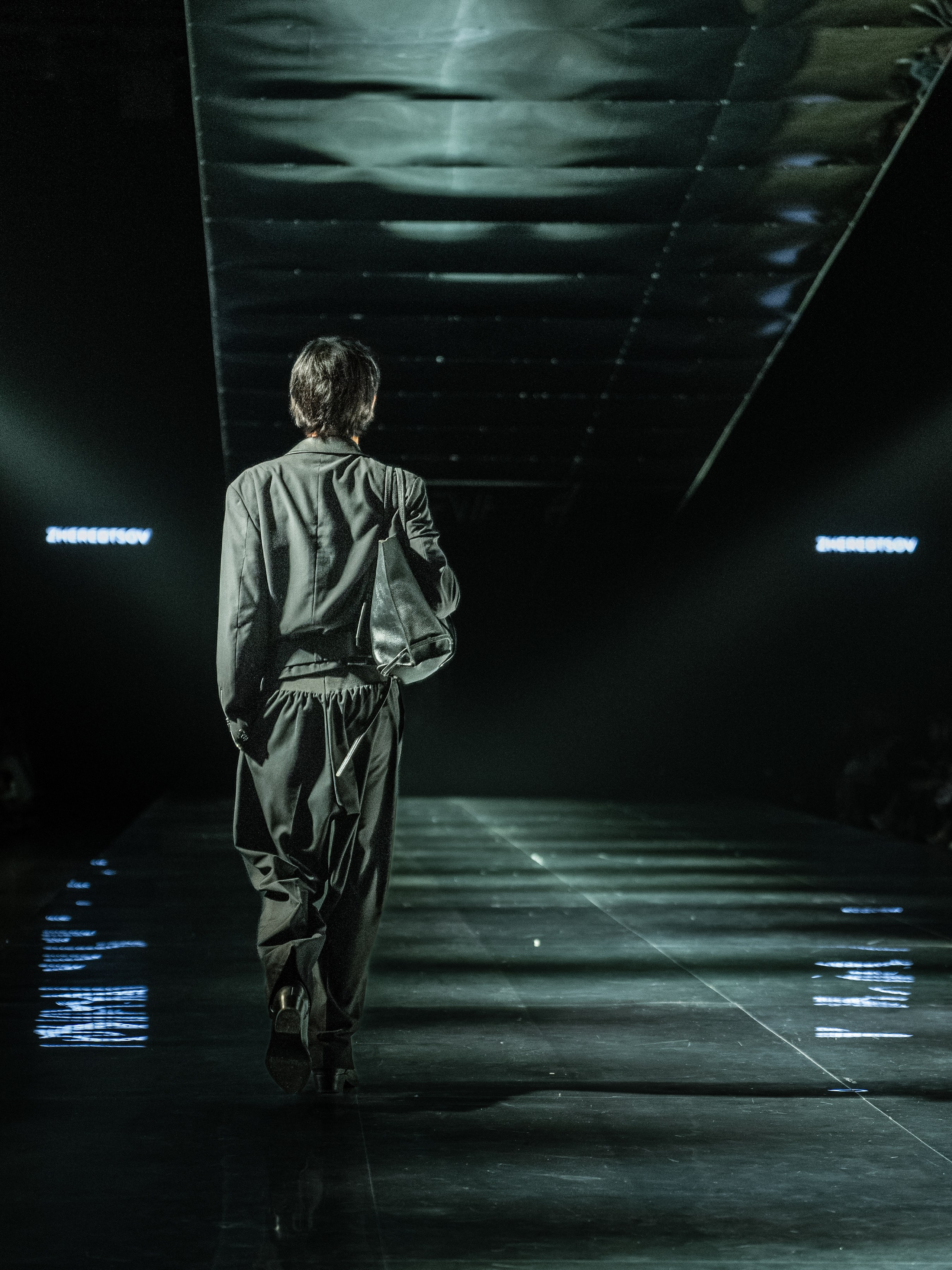 Visa Fashion Week Almaty Pre-Fall 2026 April Leonid Zherebtsov. Сайт Алматинского НЮ АРТ, будуар и фэшн фотографа Дениса Карпенко