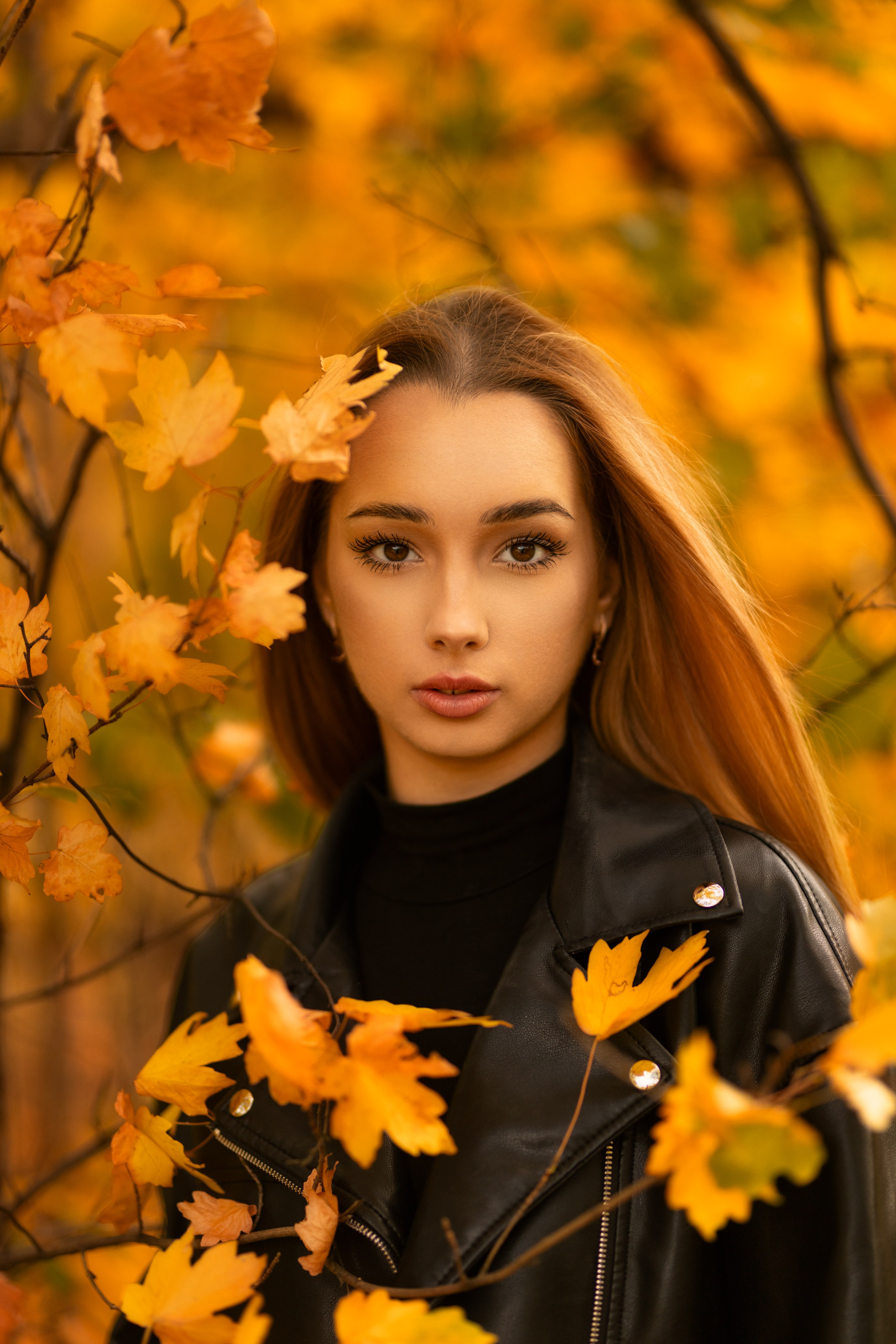 Осенний фотосет с Полиной в парке в формате «Я красивая». Дмитрий Шульгин, портретный фотограф в Воронеже