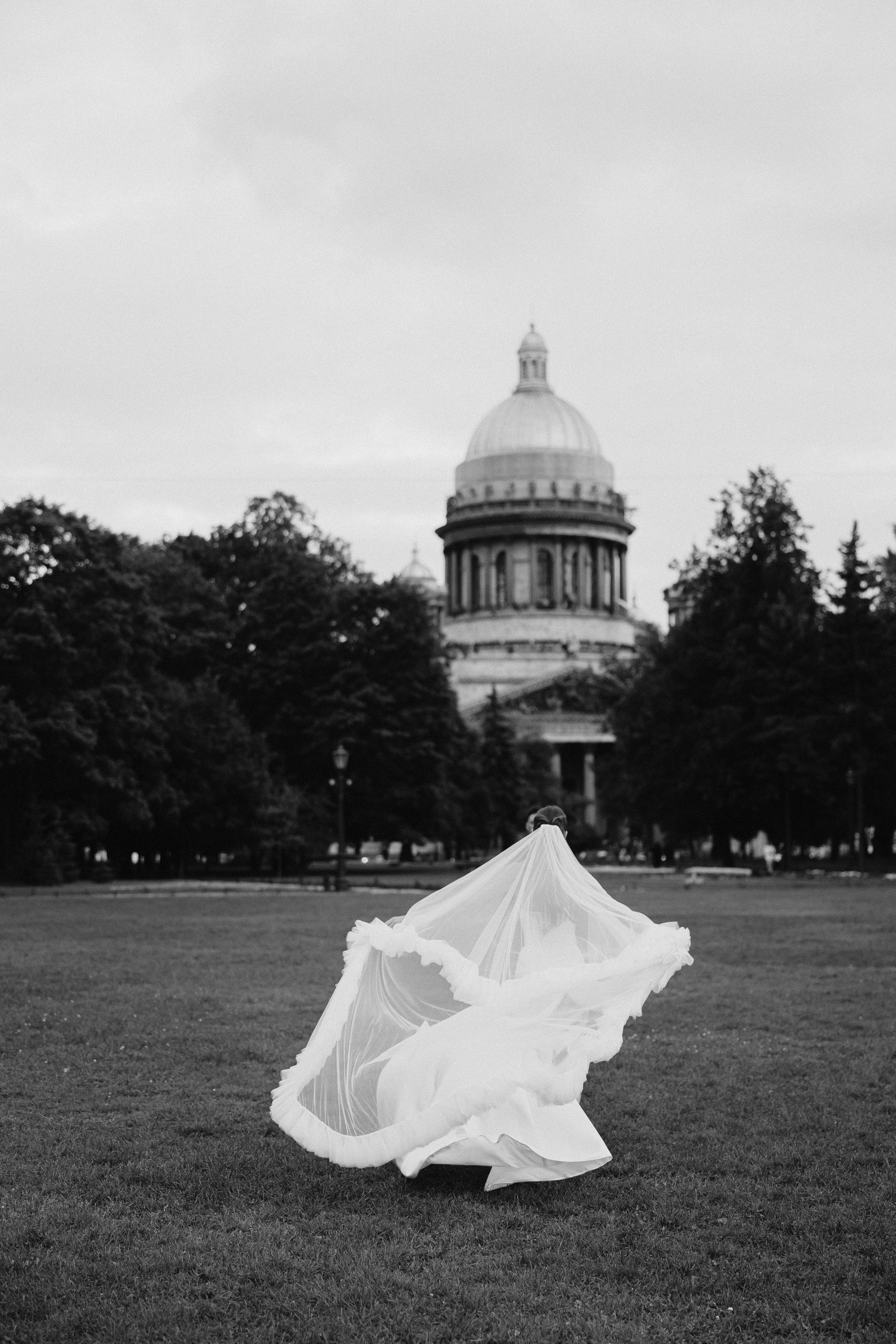 С тобой иначе сияет небо. Свадебный фотограф в Санкт-Петербурге Баженова Алина