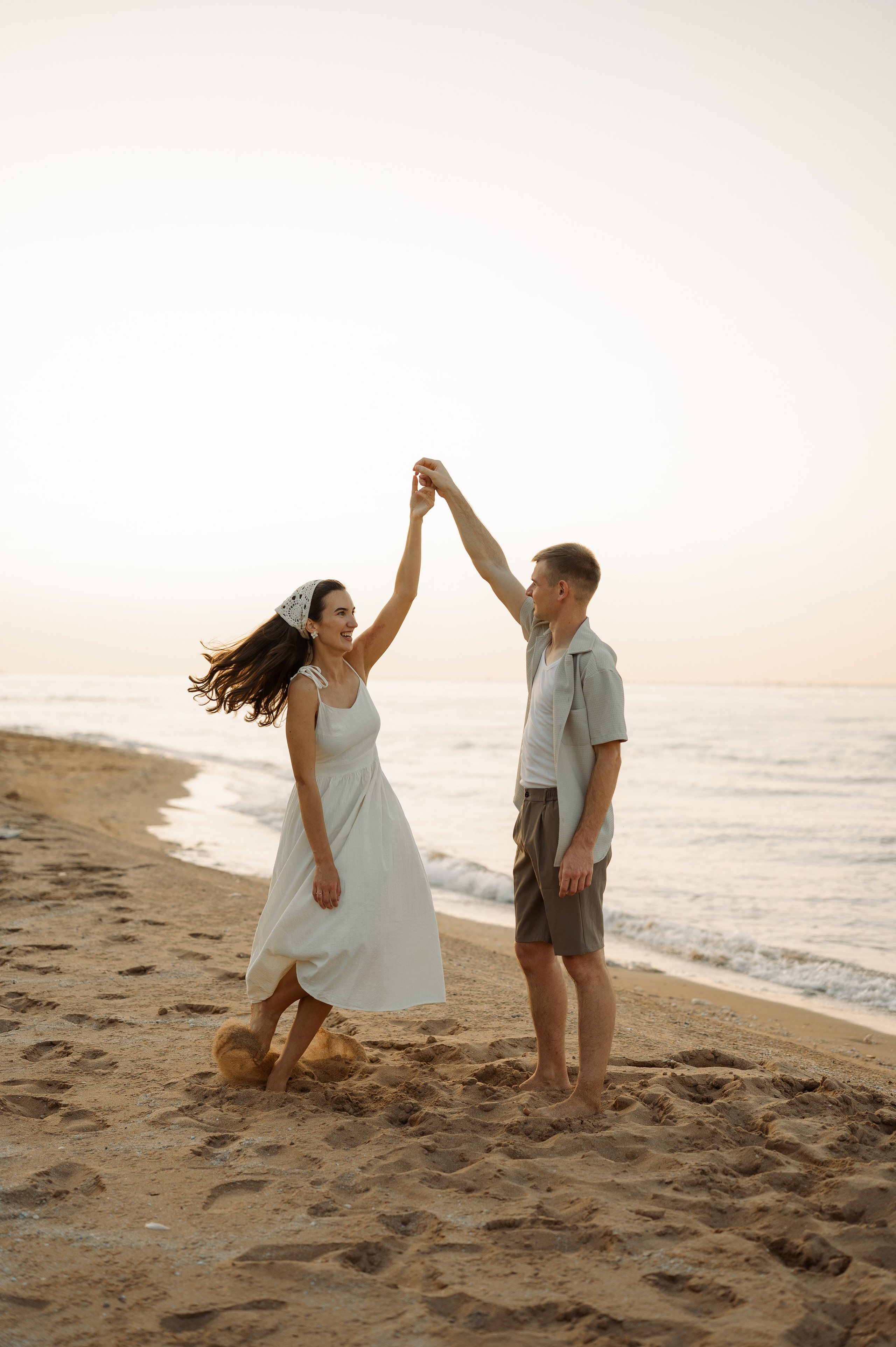 Предсвадебная съёмка на море🌊. Свадебный и семейный фотограф в Краснодаре Алина Мельник
