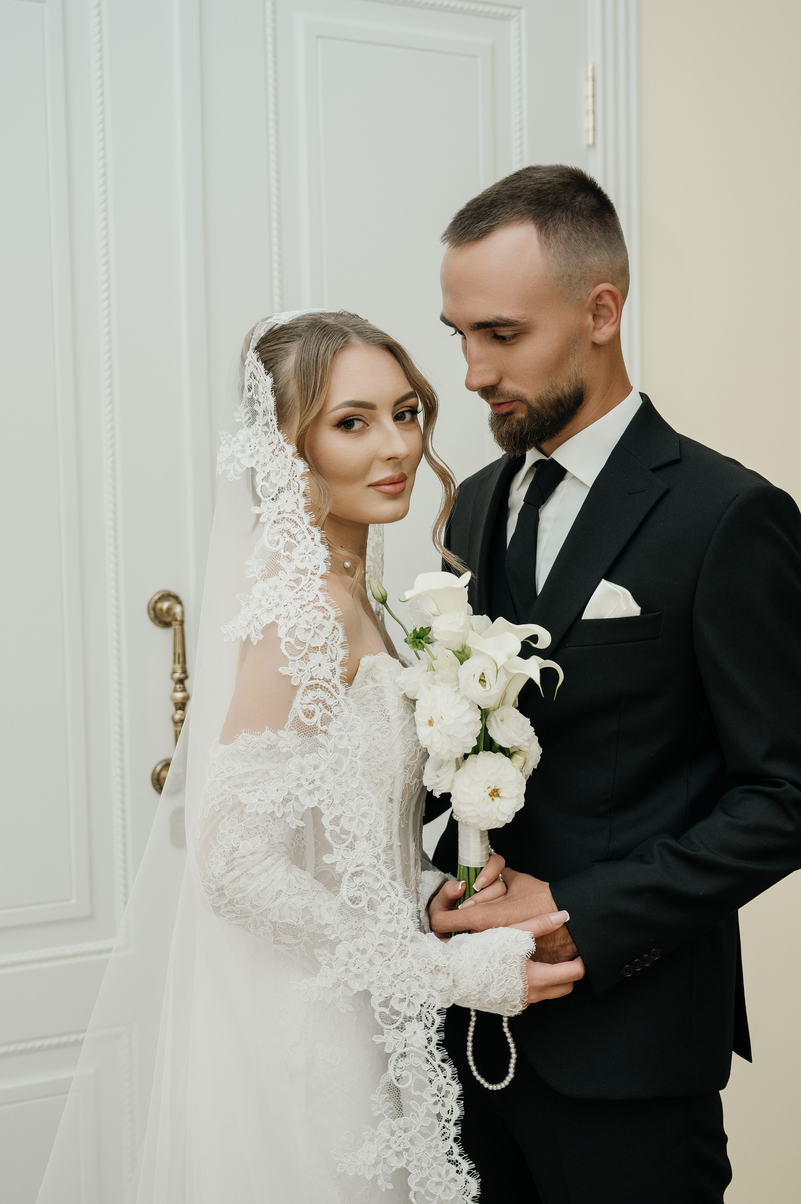 Виктор и Валерия (загс). Свадебный и семейный фотограф в Краснодаре Алина Мельник