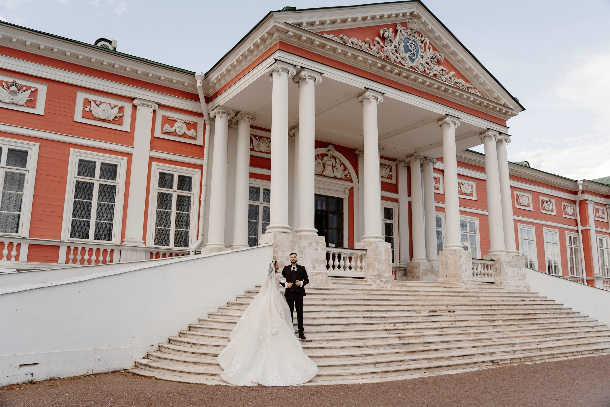 Свадебная фотосессия в ресторане Турандот. Свадебный и семейный фотограф в Москве Светлана Зоткина