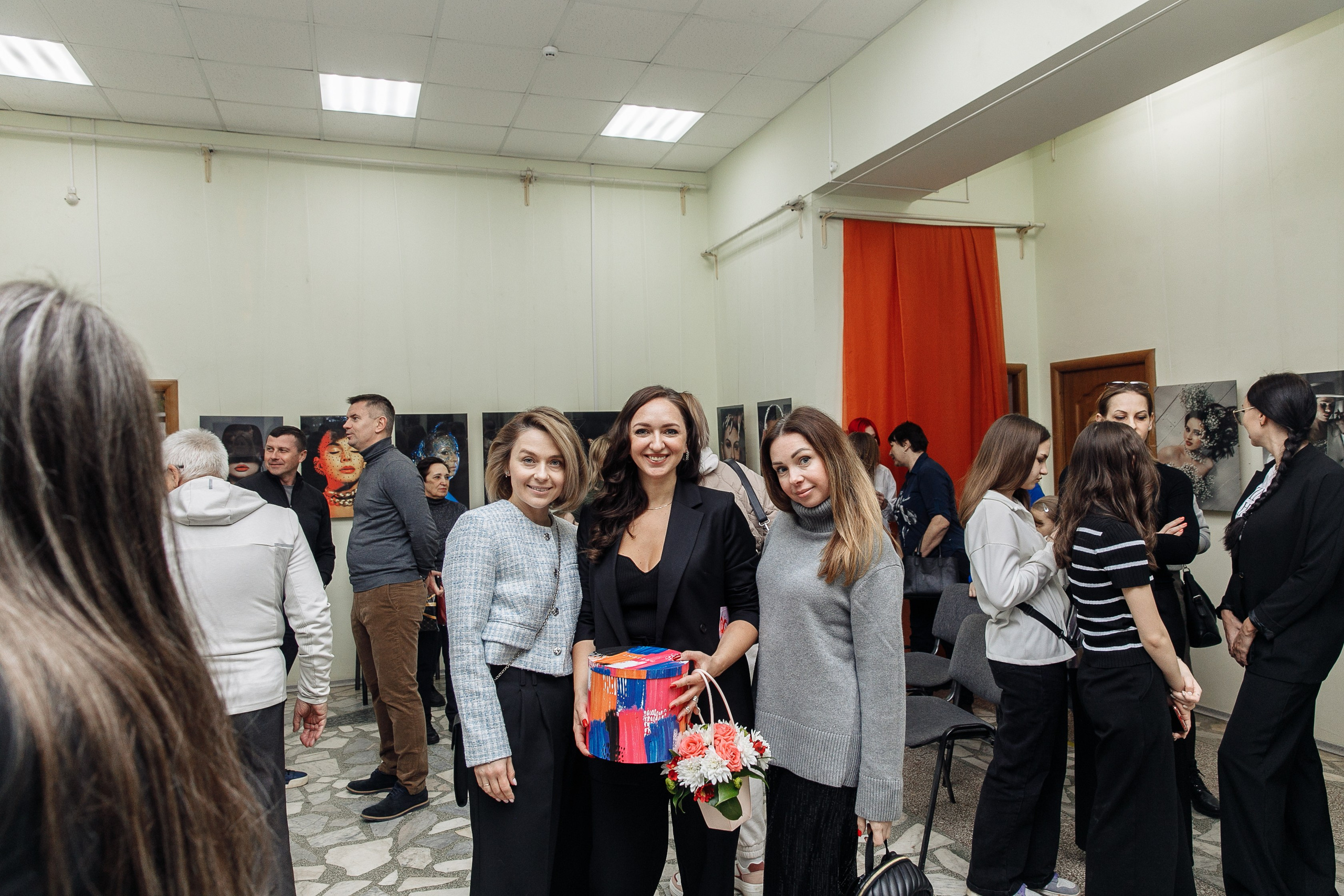 ОТКРЫТИЕ ВЫСТАВКИ. Семейный фотограф в Волгодонске Анастасия Шипилова