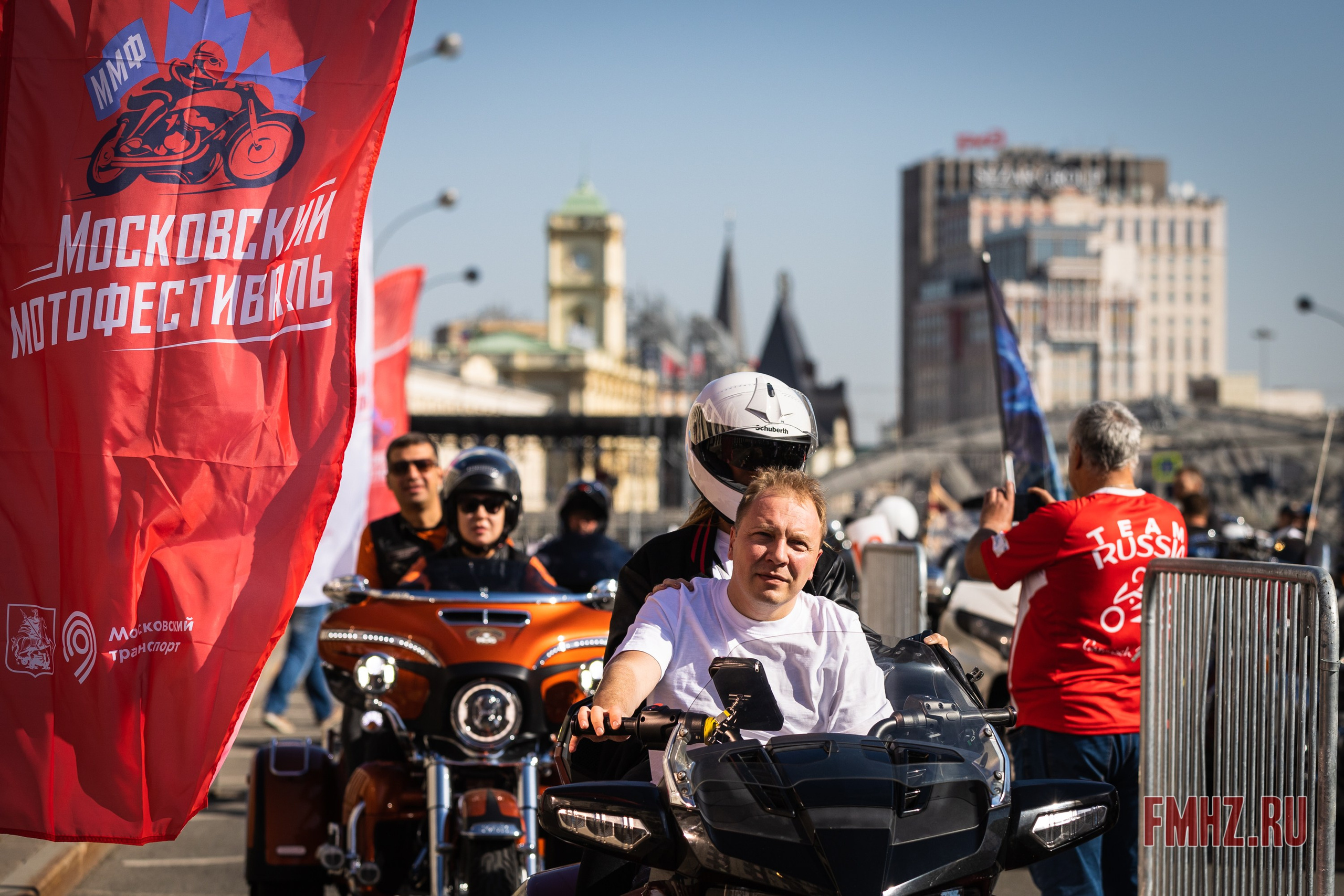 Закрытие Мотосезона 2023 на проспекте Академика Сахарова. Фотограф Владимир Охрименко