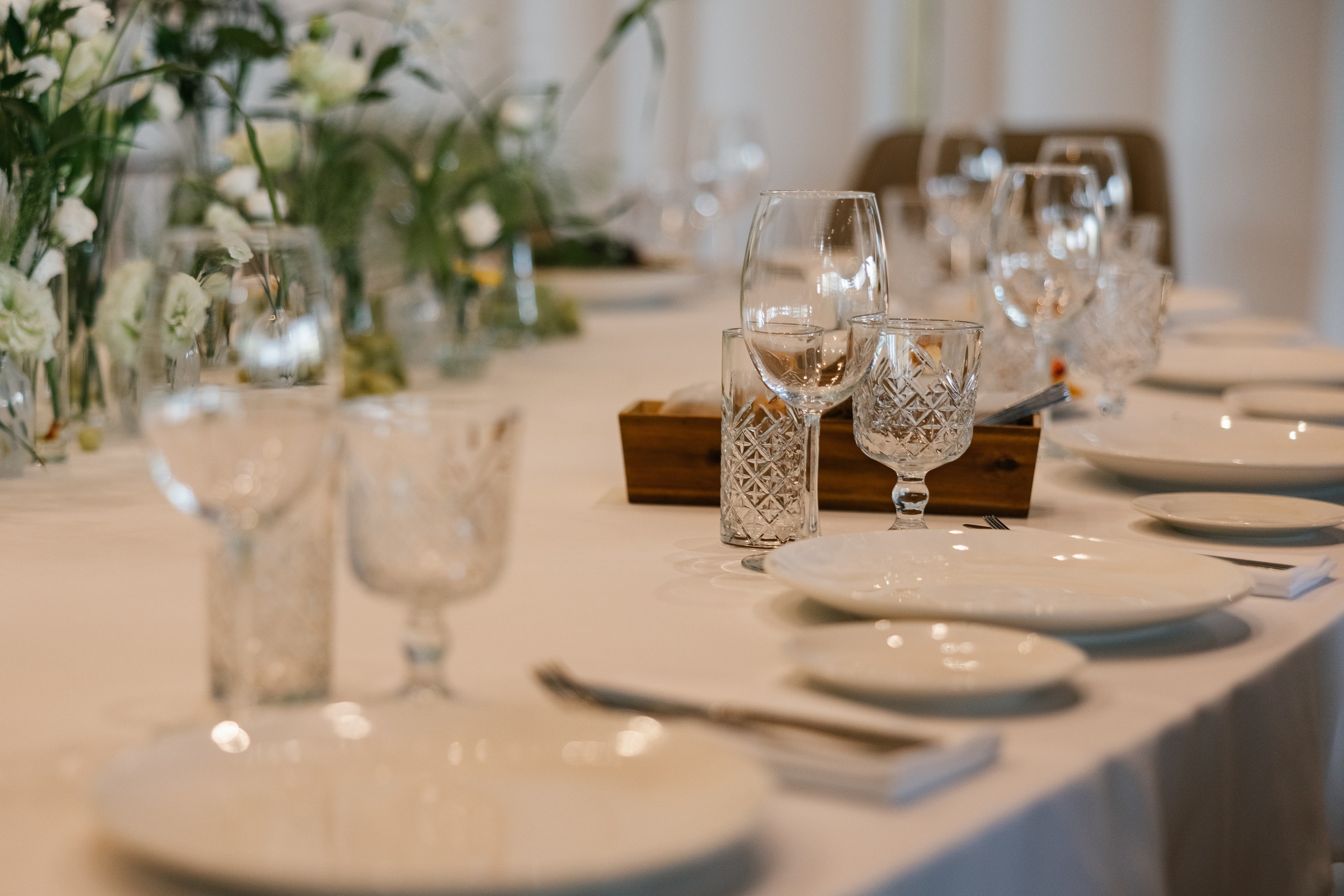 АРХИВ Наталья и Александр: Националь, Грибоедовский ЗАГС. Свадебный фотограф Москва