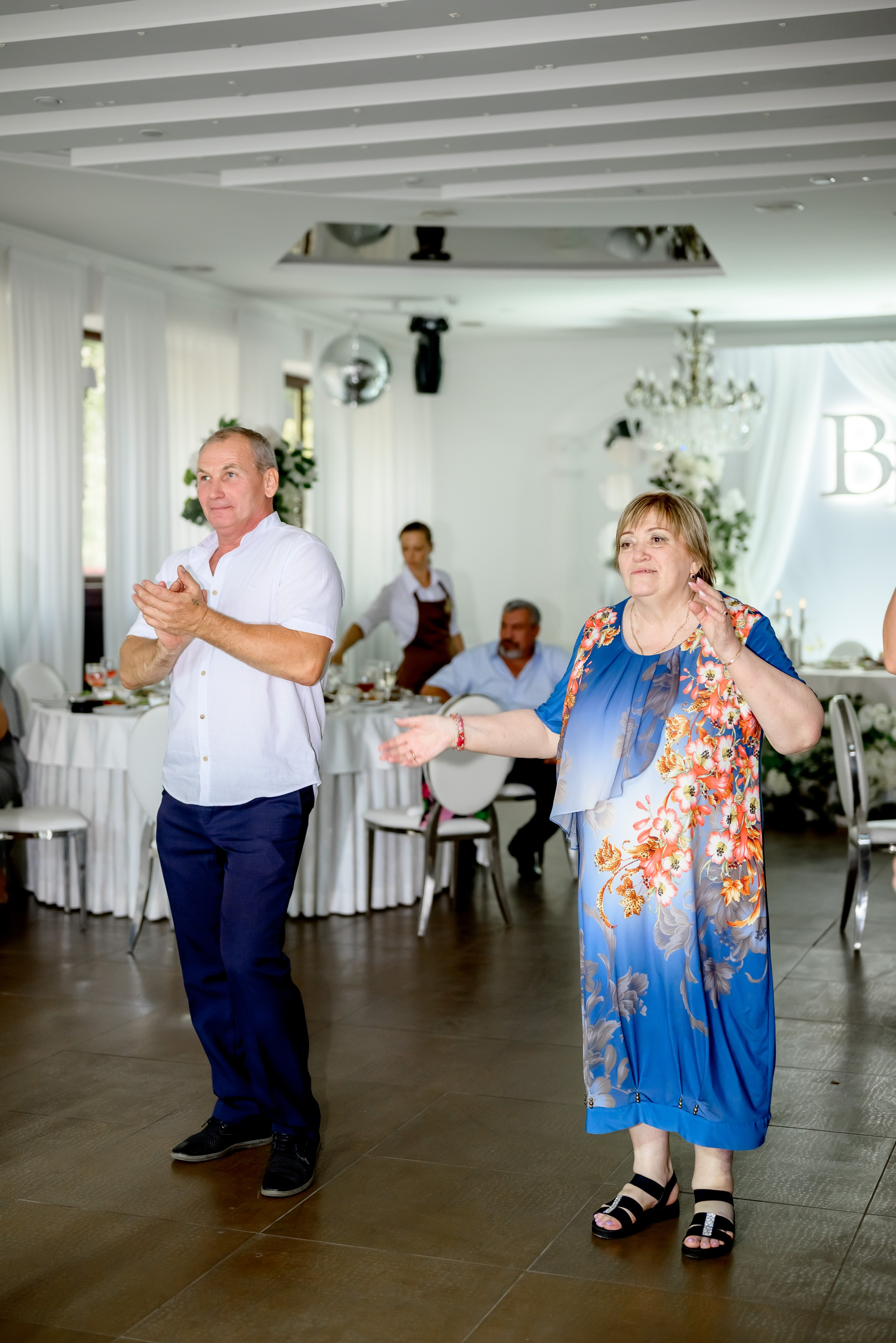 Банкетная часть. Юлия Басня семейный и свадебный фотограф в Донецке