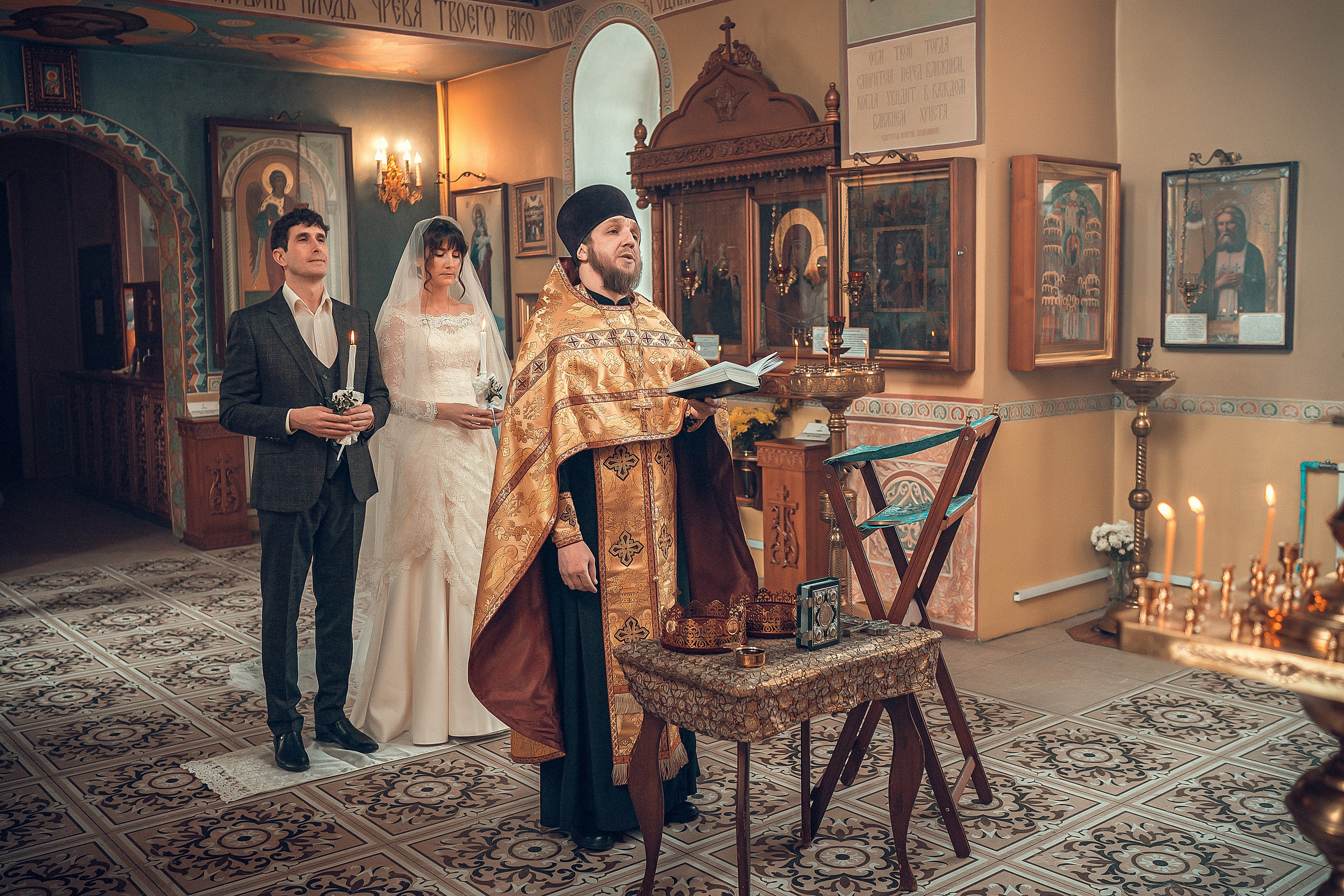 Таинство Венчания Красноярск. Фотограф на Крещение и Венчание в Красноярске Рамазанова Юлия