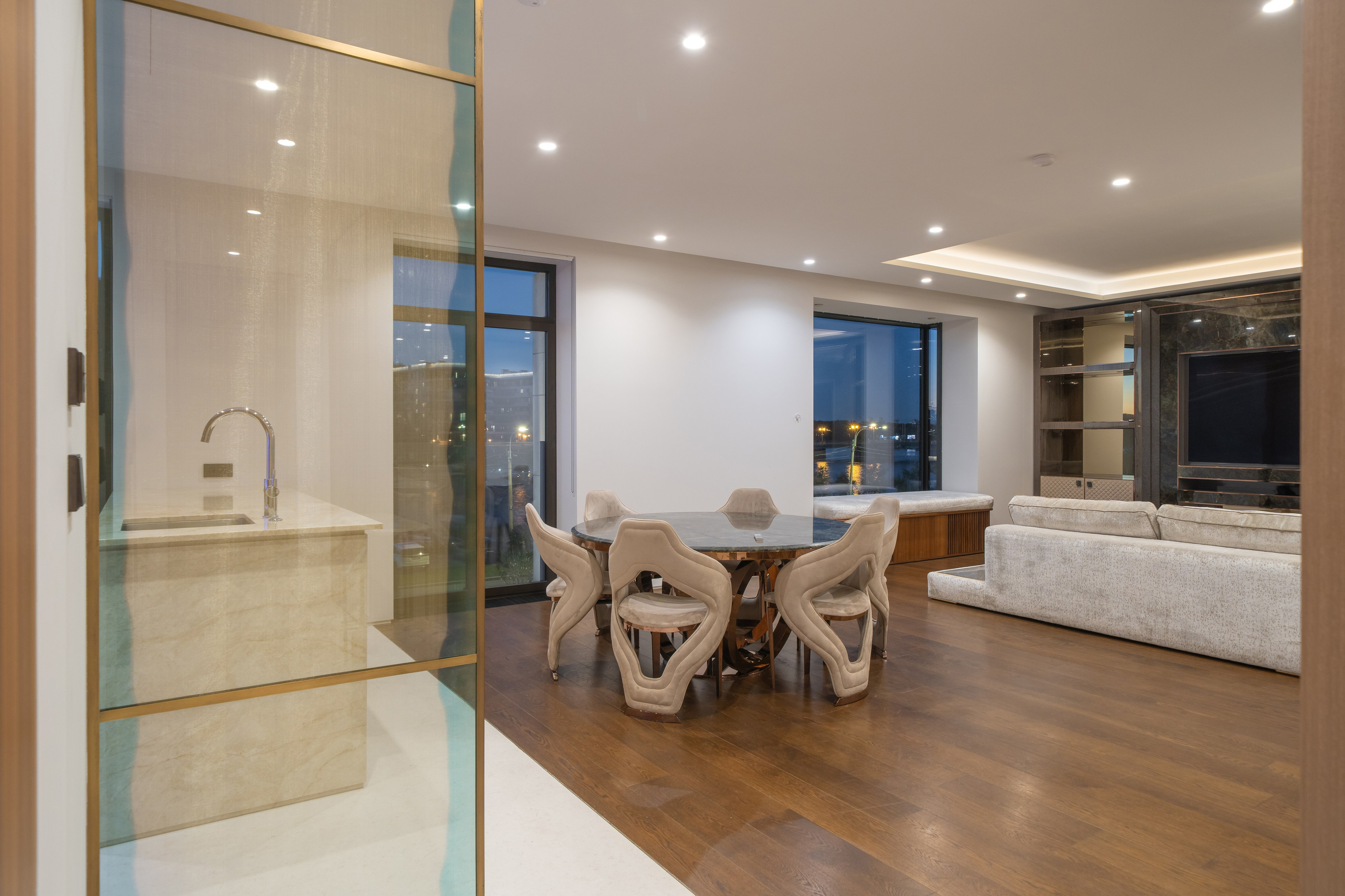 Квартира в элитном ЖК One Trinity Place. Святослав Буньков | фотограф