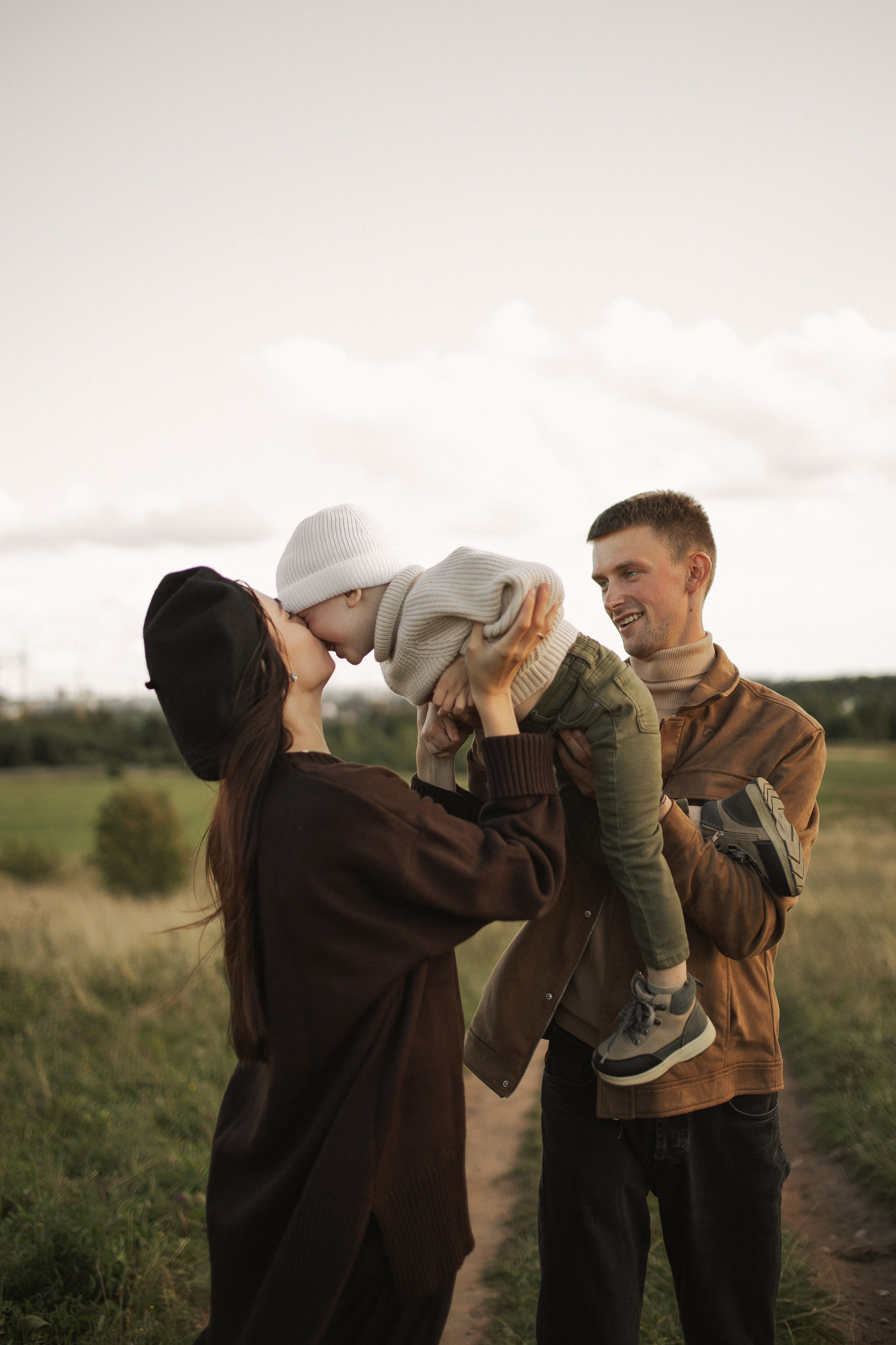 Ульяна, Миша и Тема. Главная