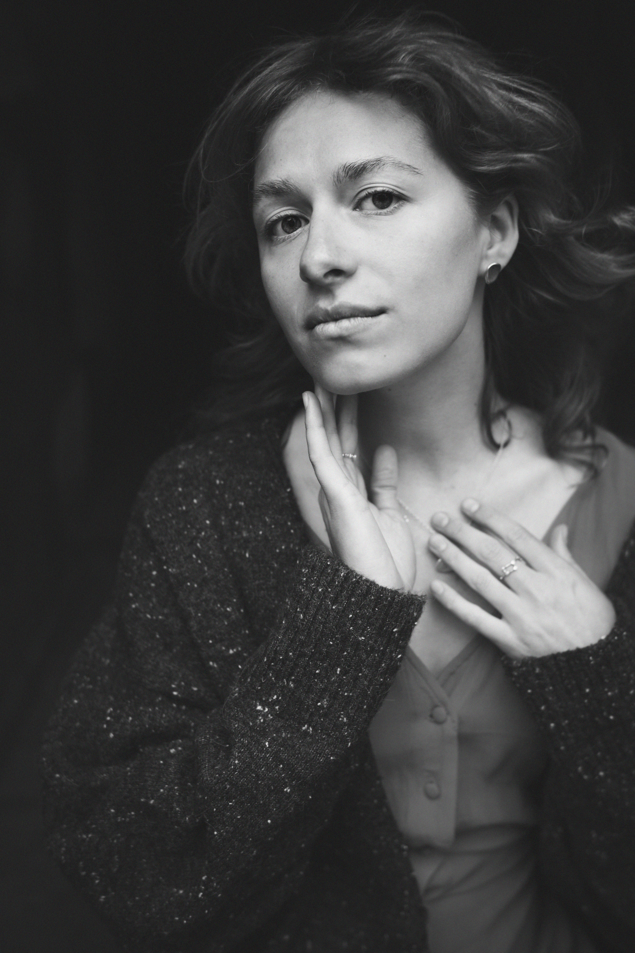 …история об отражениях, хрупкости, красном платье и Кате. Марковы: фото, видео, кино и книги